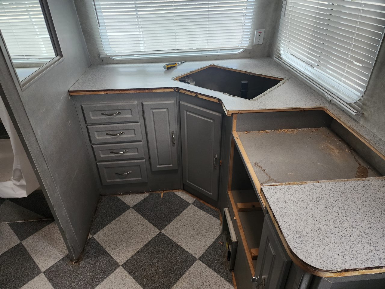 Kitchen renovation before