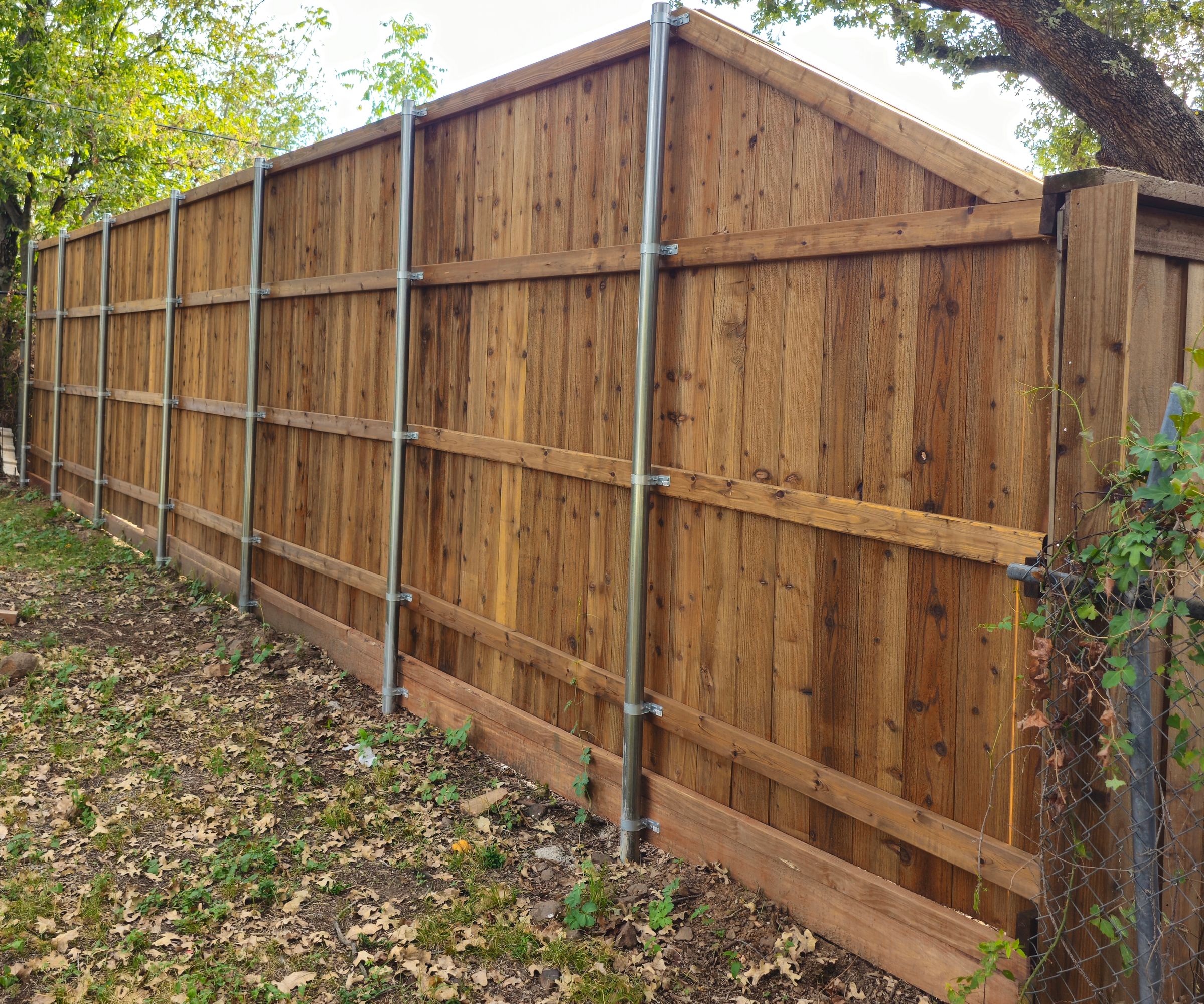 8' S/S tied into 6' Gate