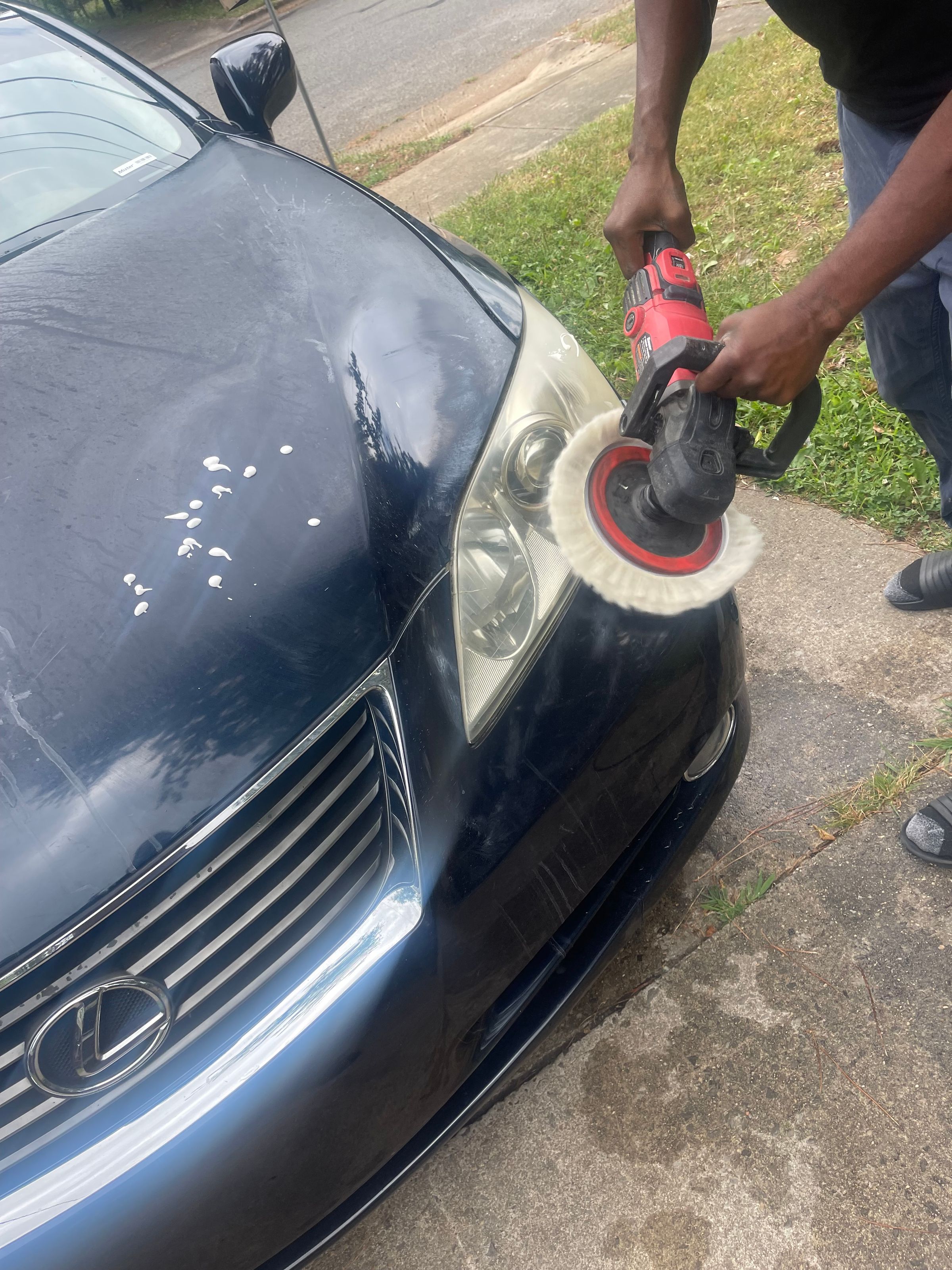 Headlight restoration & paint correction 