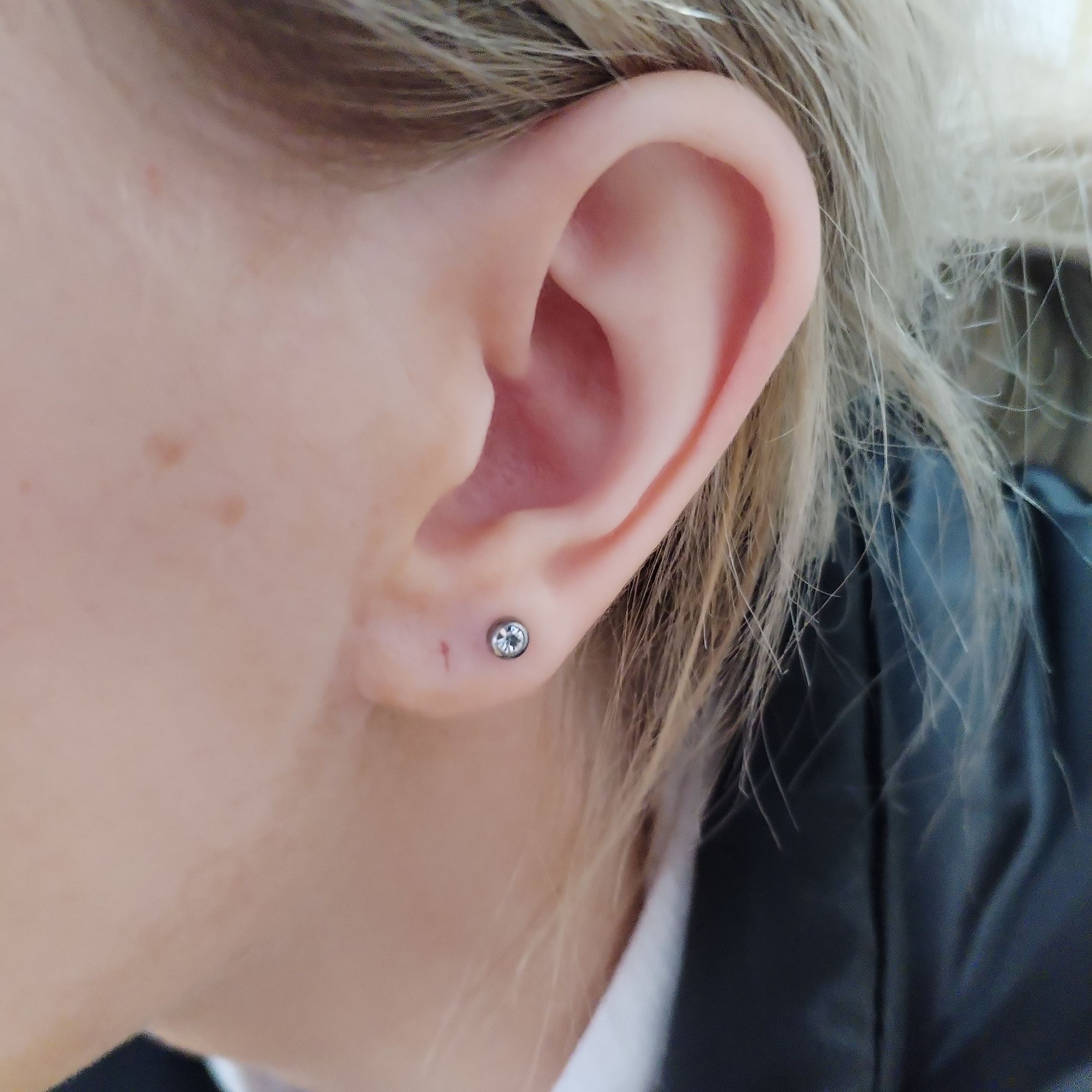 IRIS OLIVIA BODY PIERCING & FACIAL AESTHETICS's image