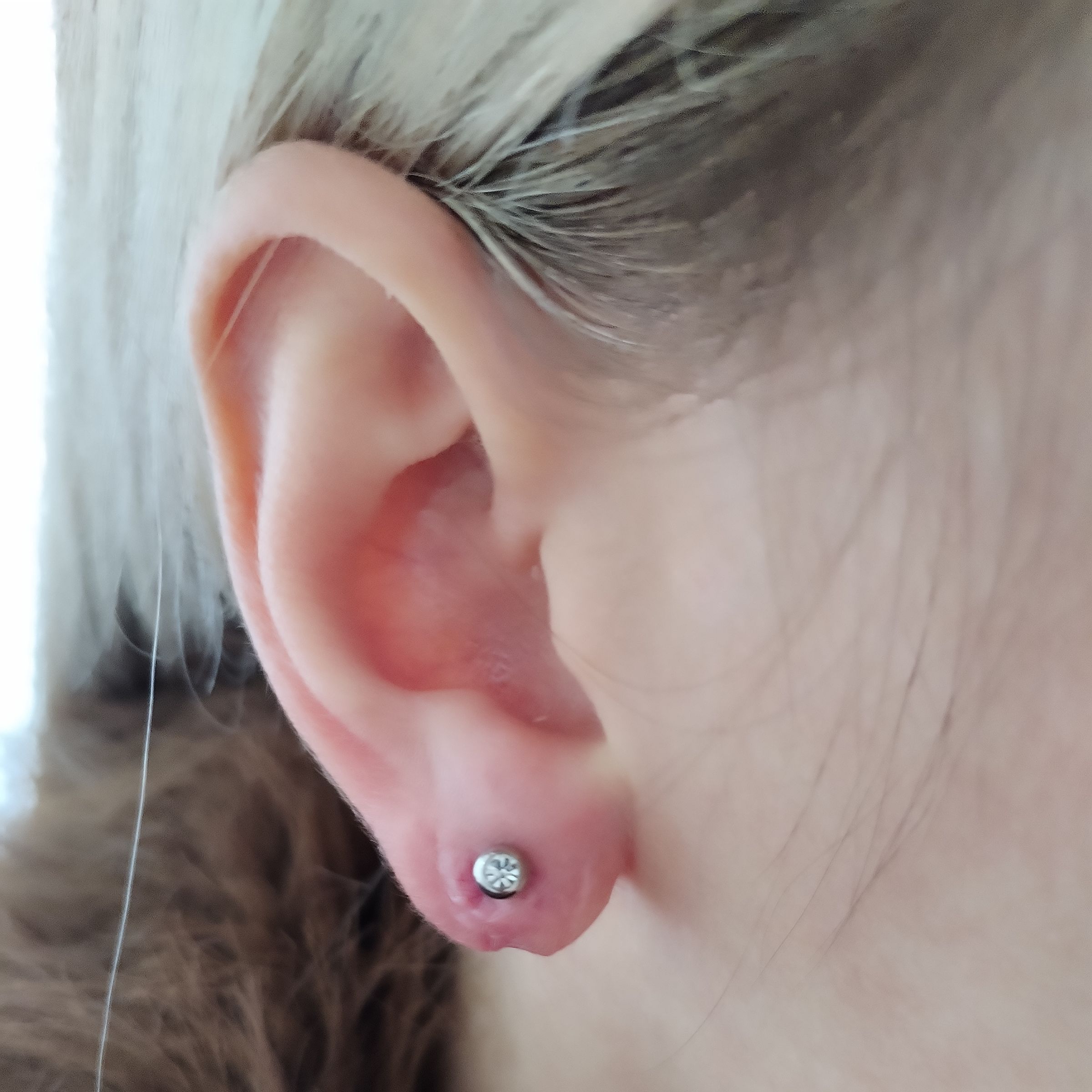 IRIS OLIVIA BODY PIERCING & FACIAL AESTHETICS's image