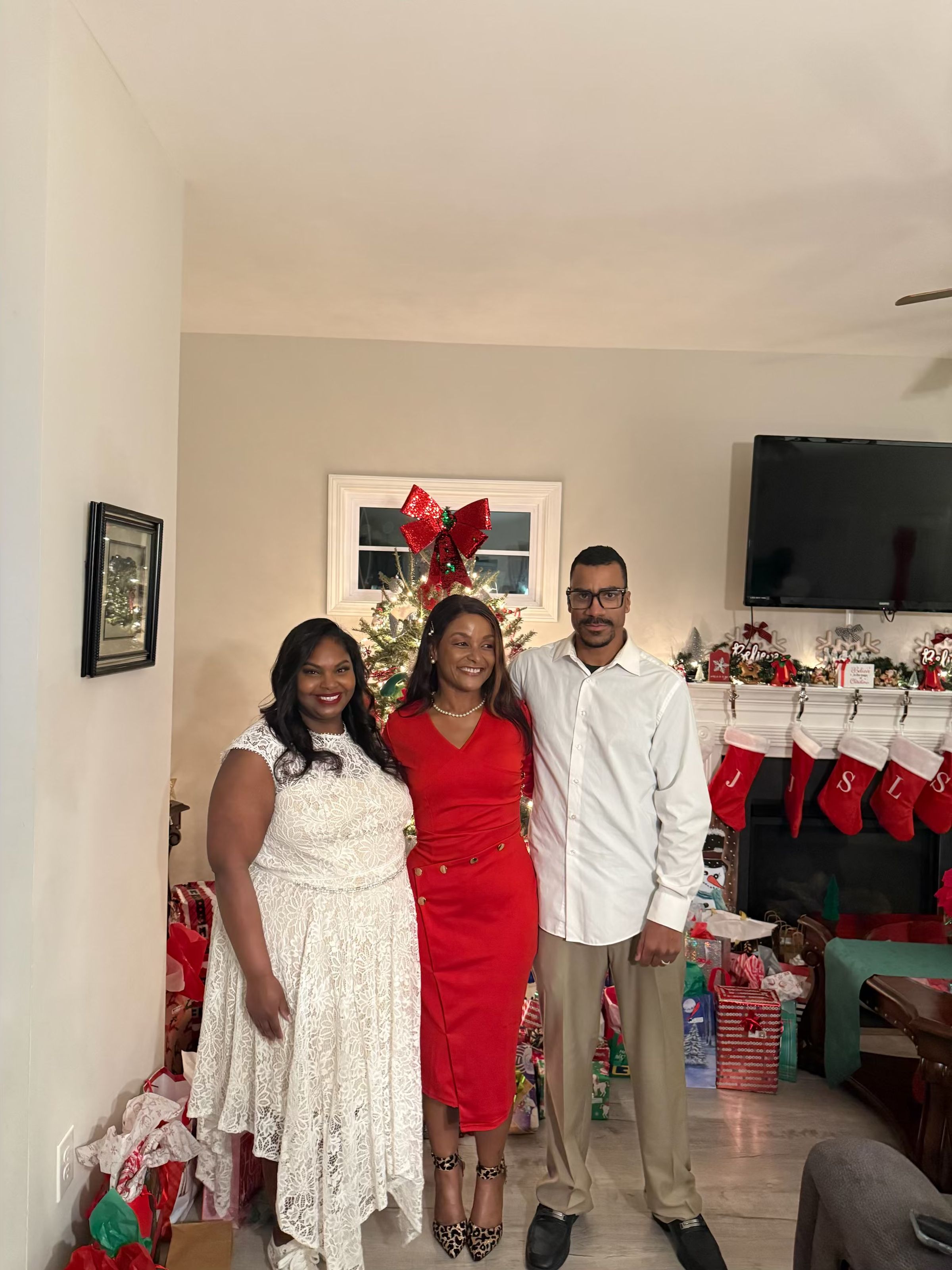 LOGAN NOTARY SERVICES LLC's image