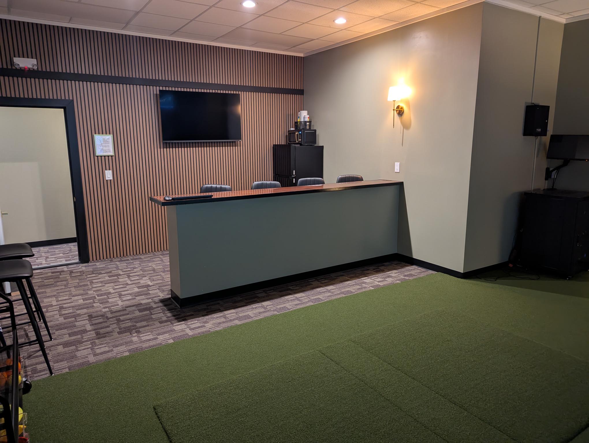 Dyersville Clubhouse's image