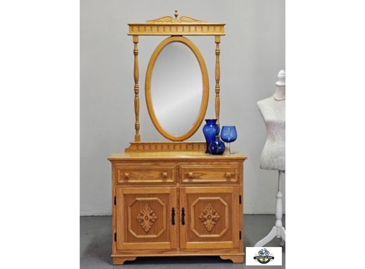 Antiques @ WOW's image