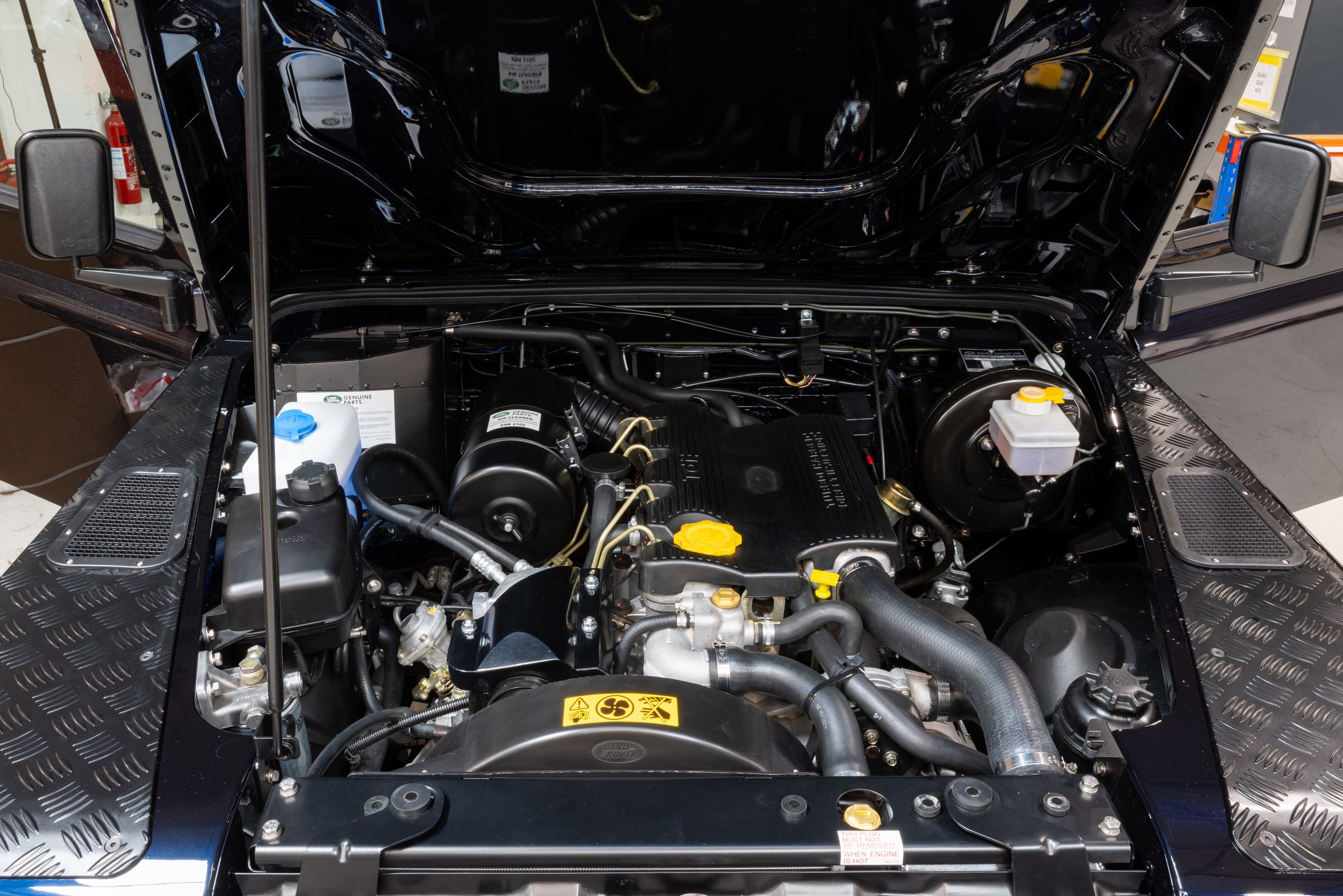 The 4X4 Lab | Specialists in all Land Rover Models's image