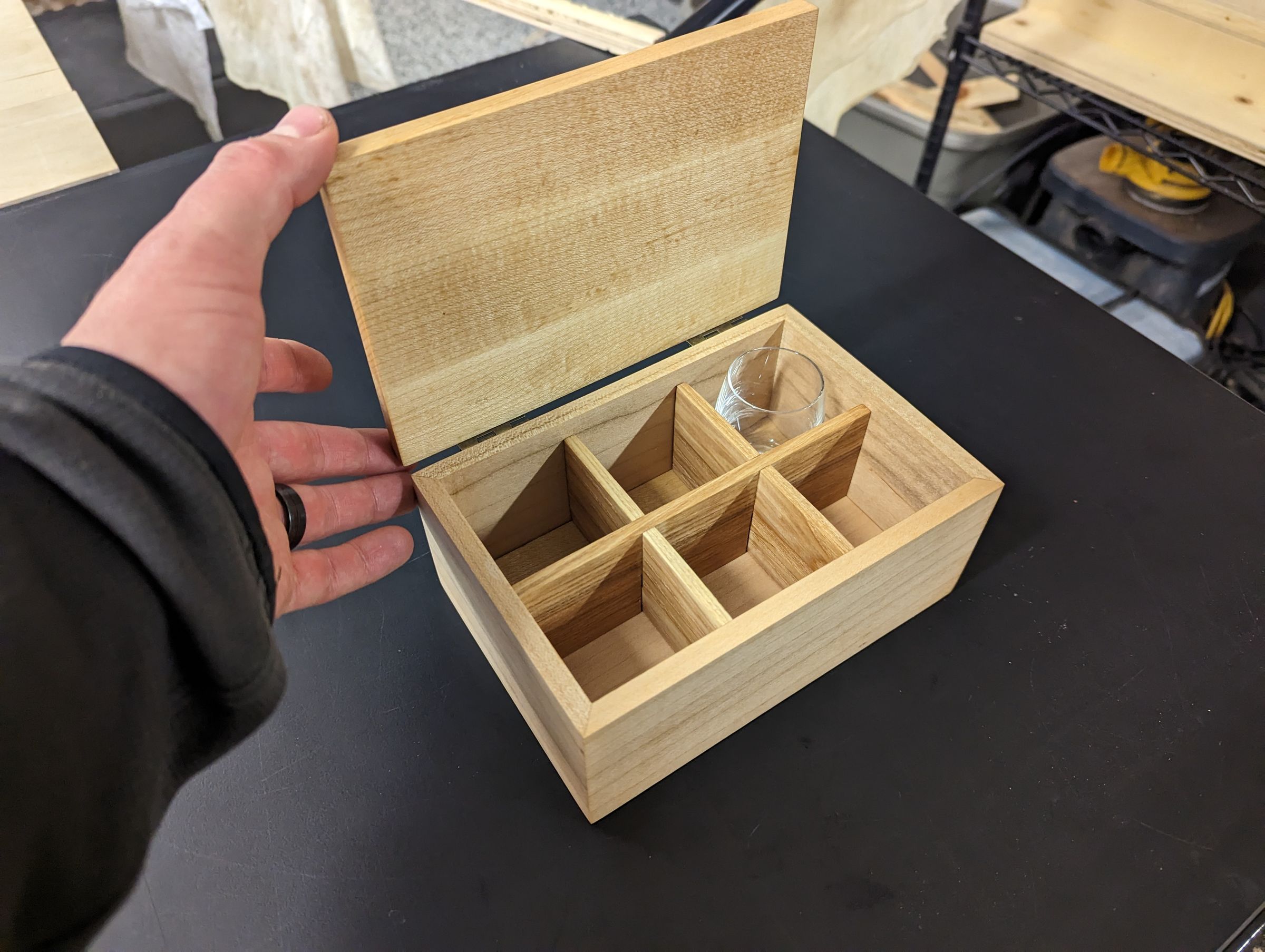 Ébénisterie LF - LF Woodworks's image