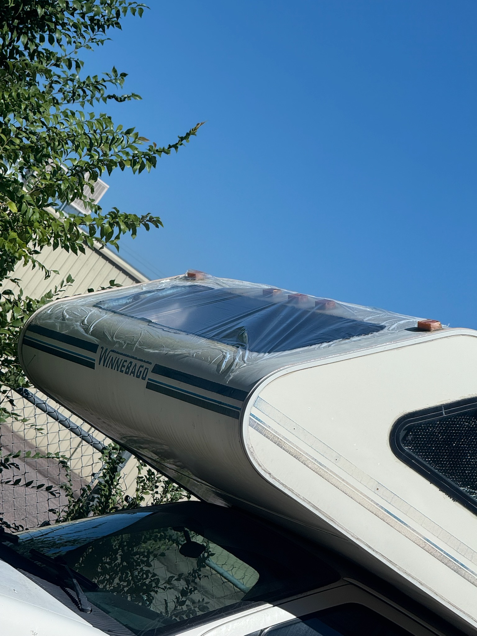 Master glass and tint Company's image