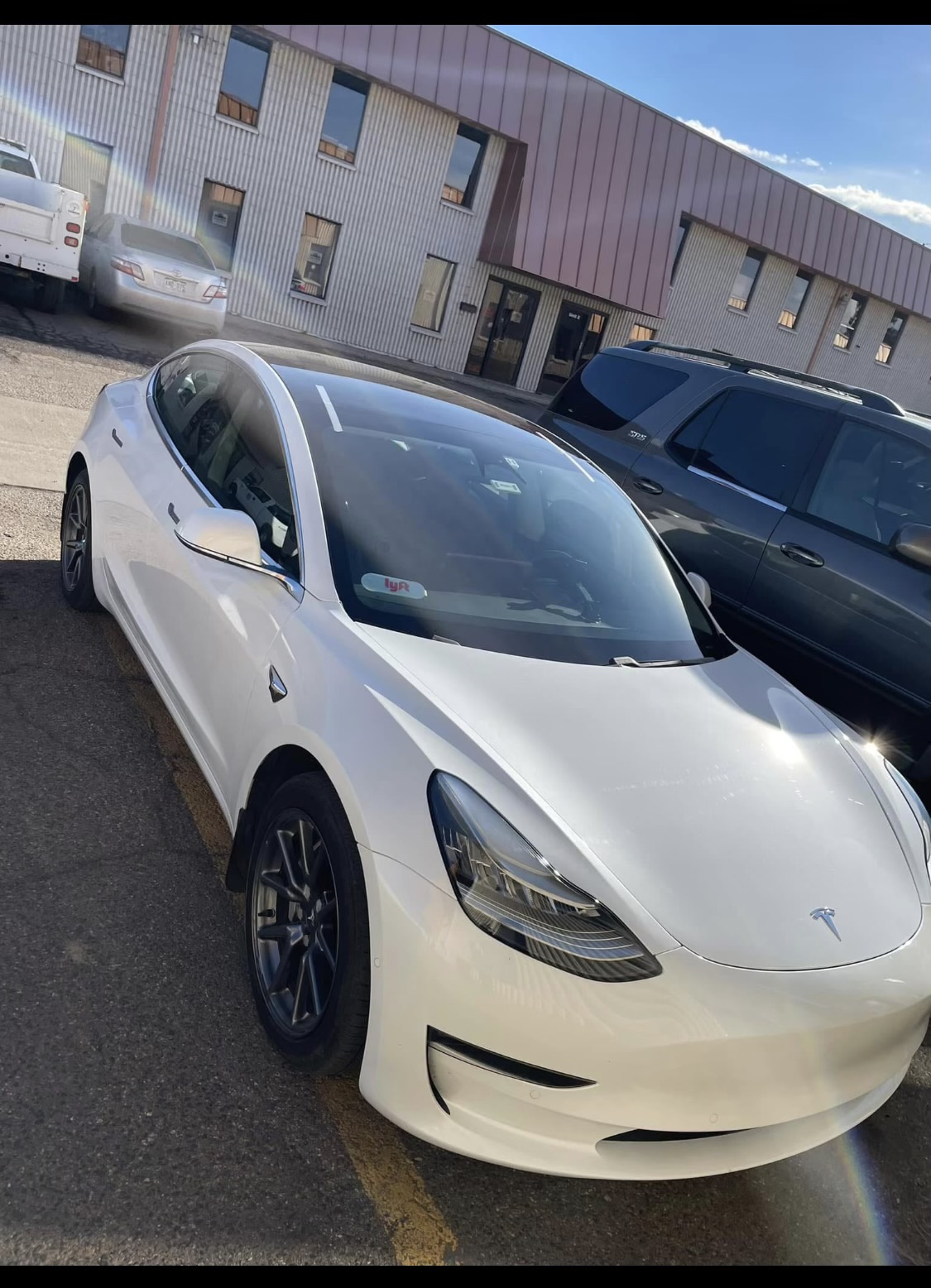 Master glass and tint Company's image