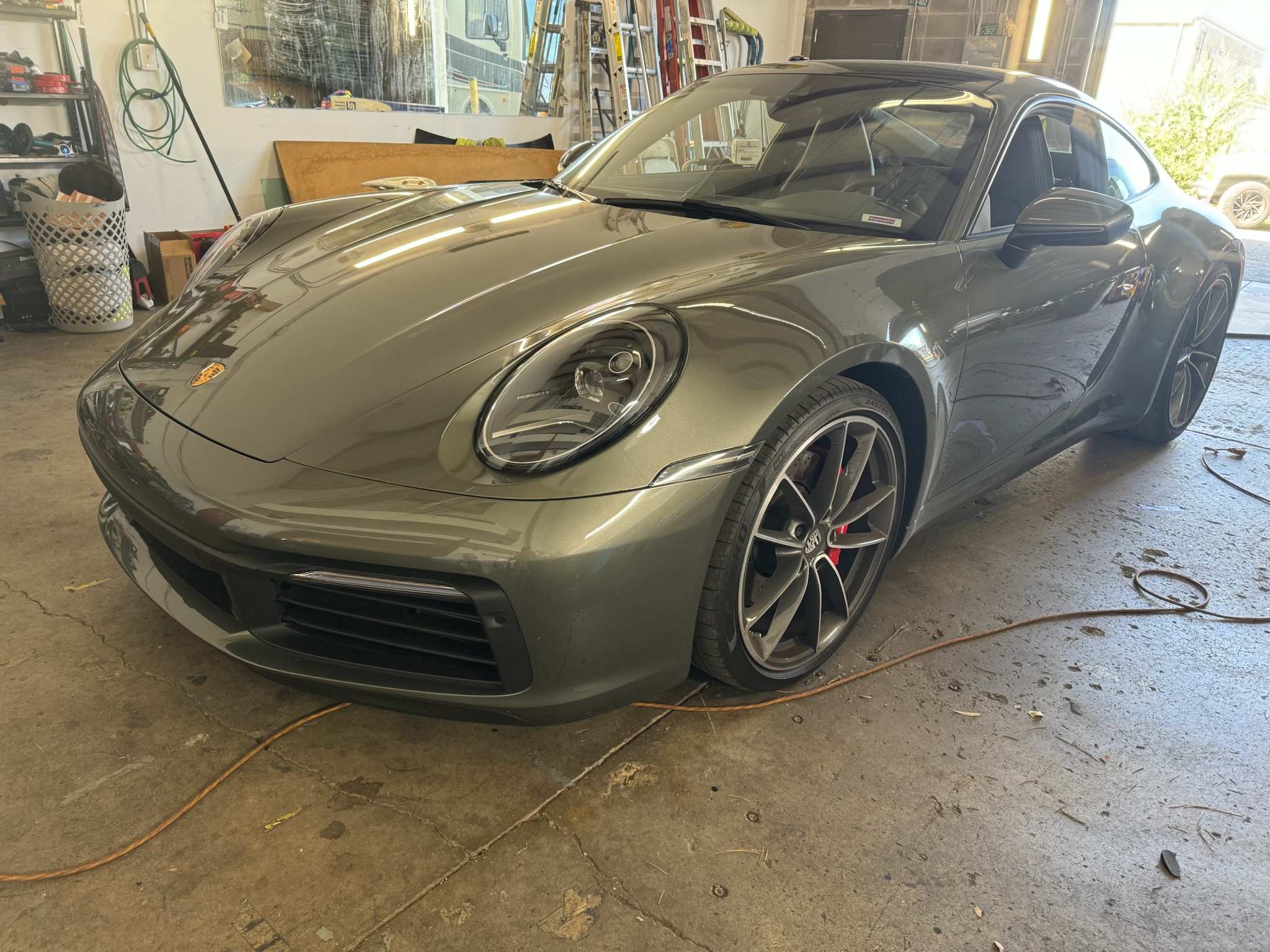 Master glass and tint Company's image