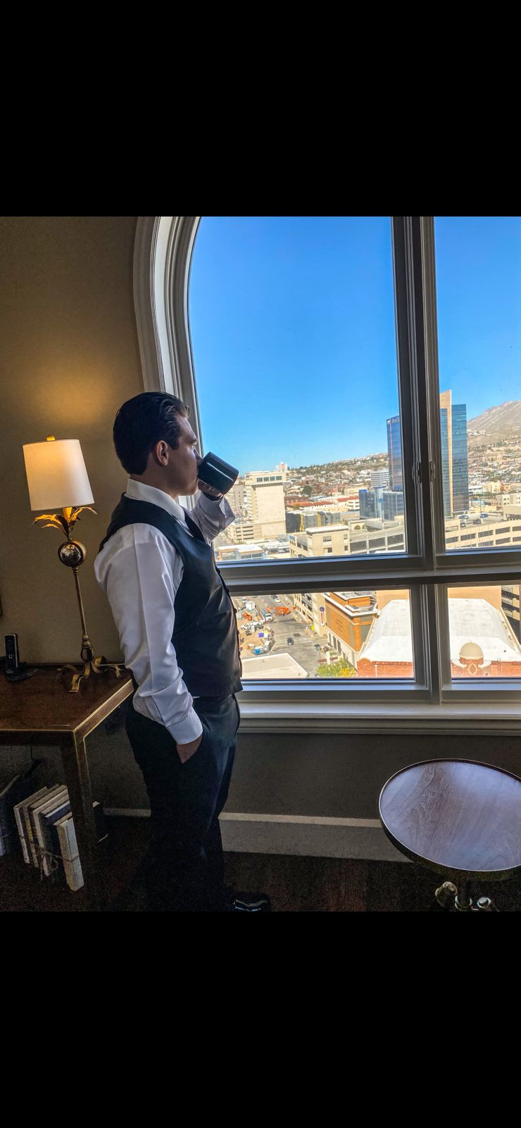 Lic. Emilio Estrada Morales's image