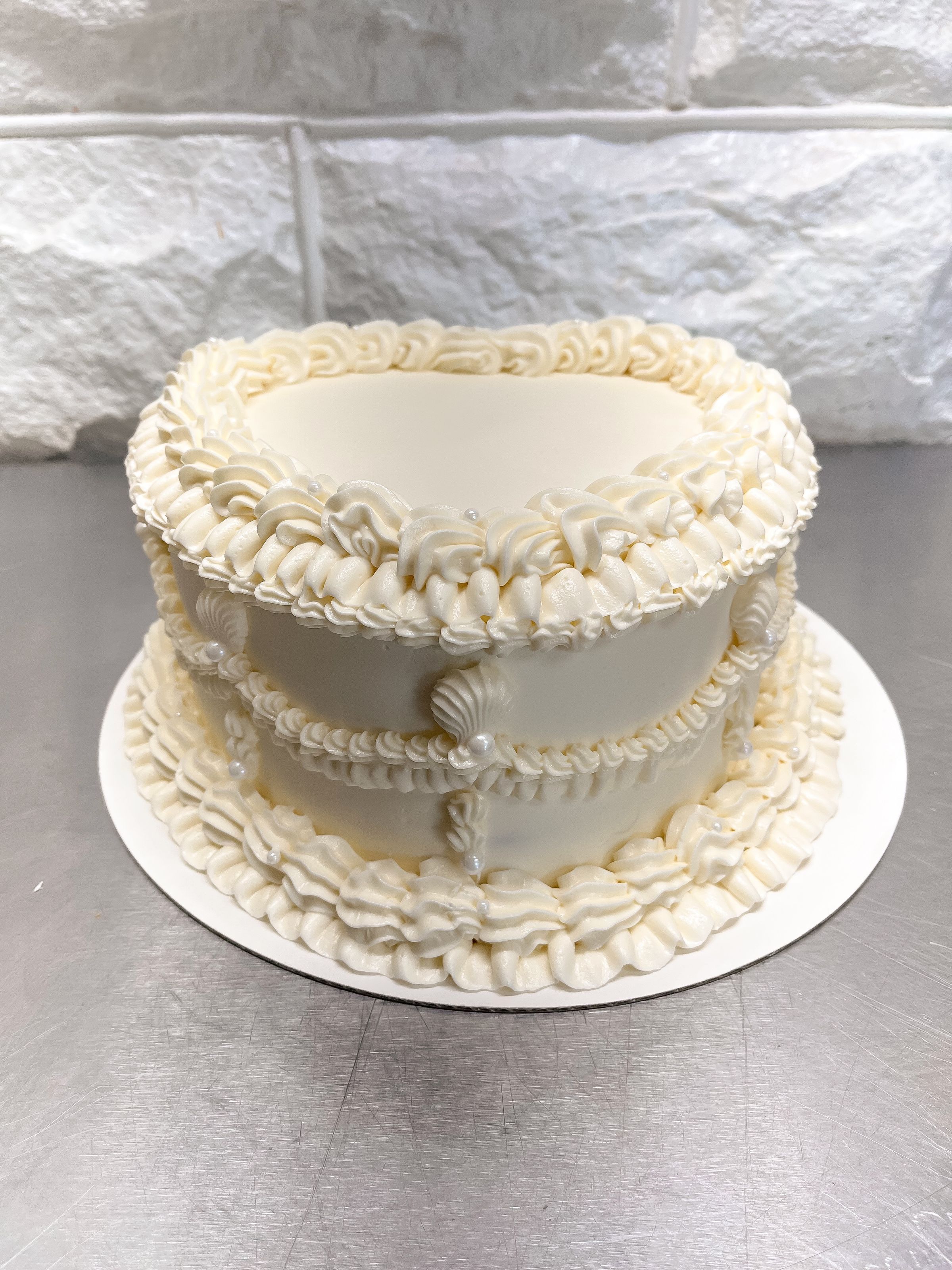 vintage almond heart wedding cake
