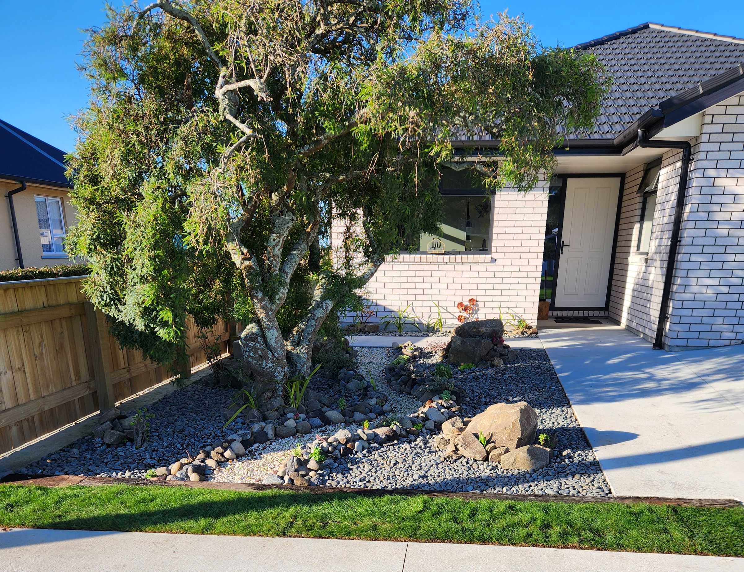 Peak Landscaping Taranaki's image