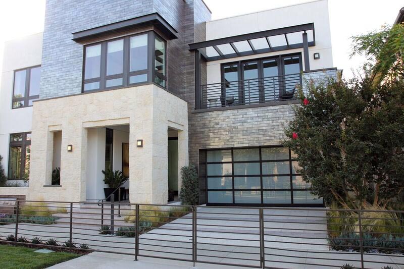 BR Garage Doors & Gates | Southern California's image