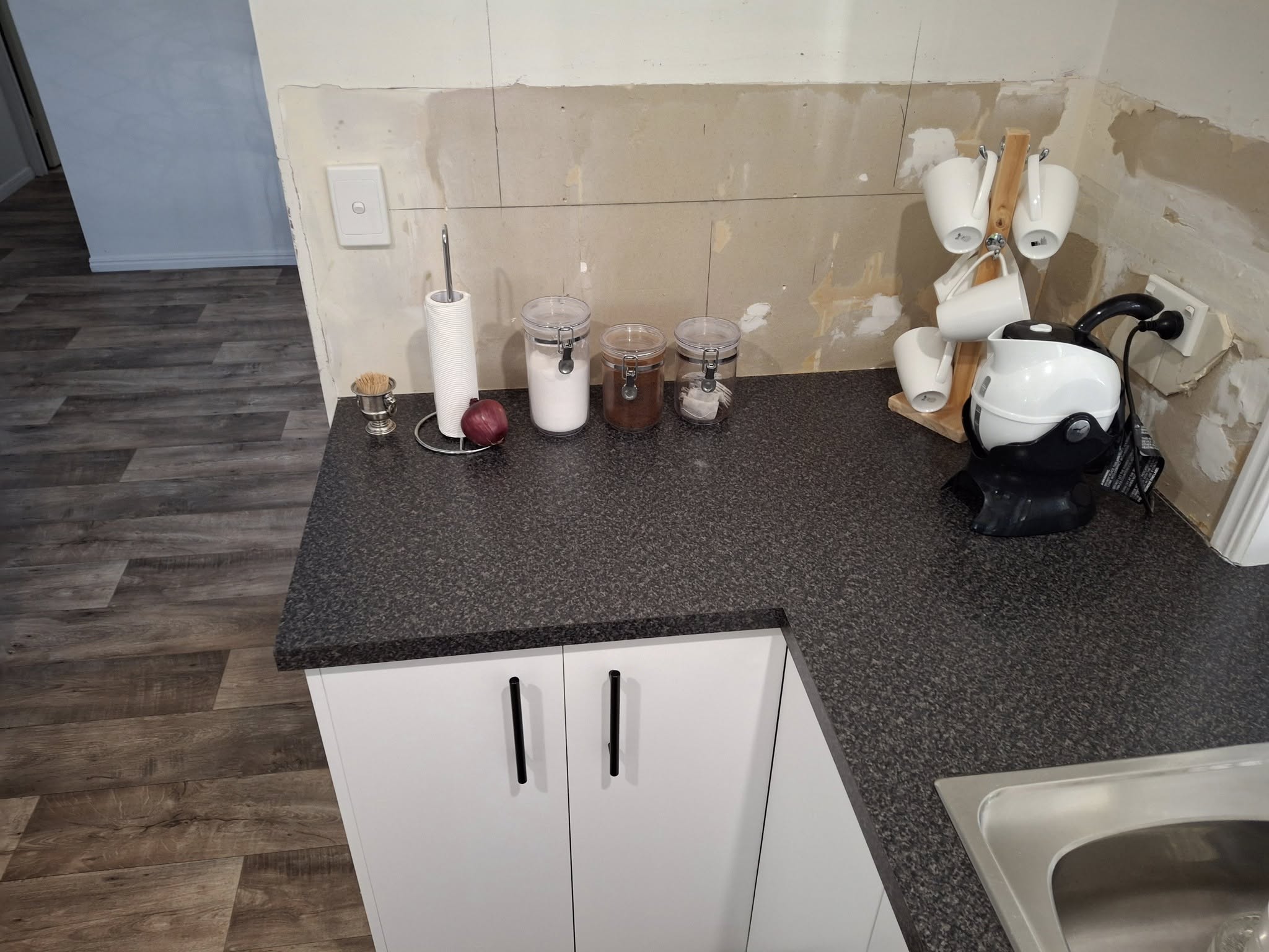 BENCHTOP RENOVATIONS's image