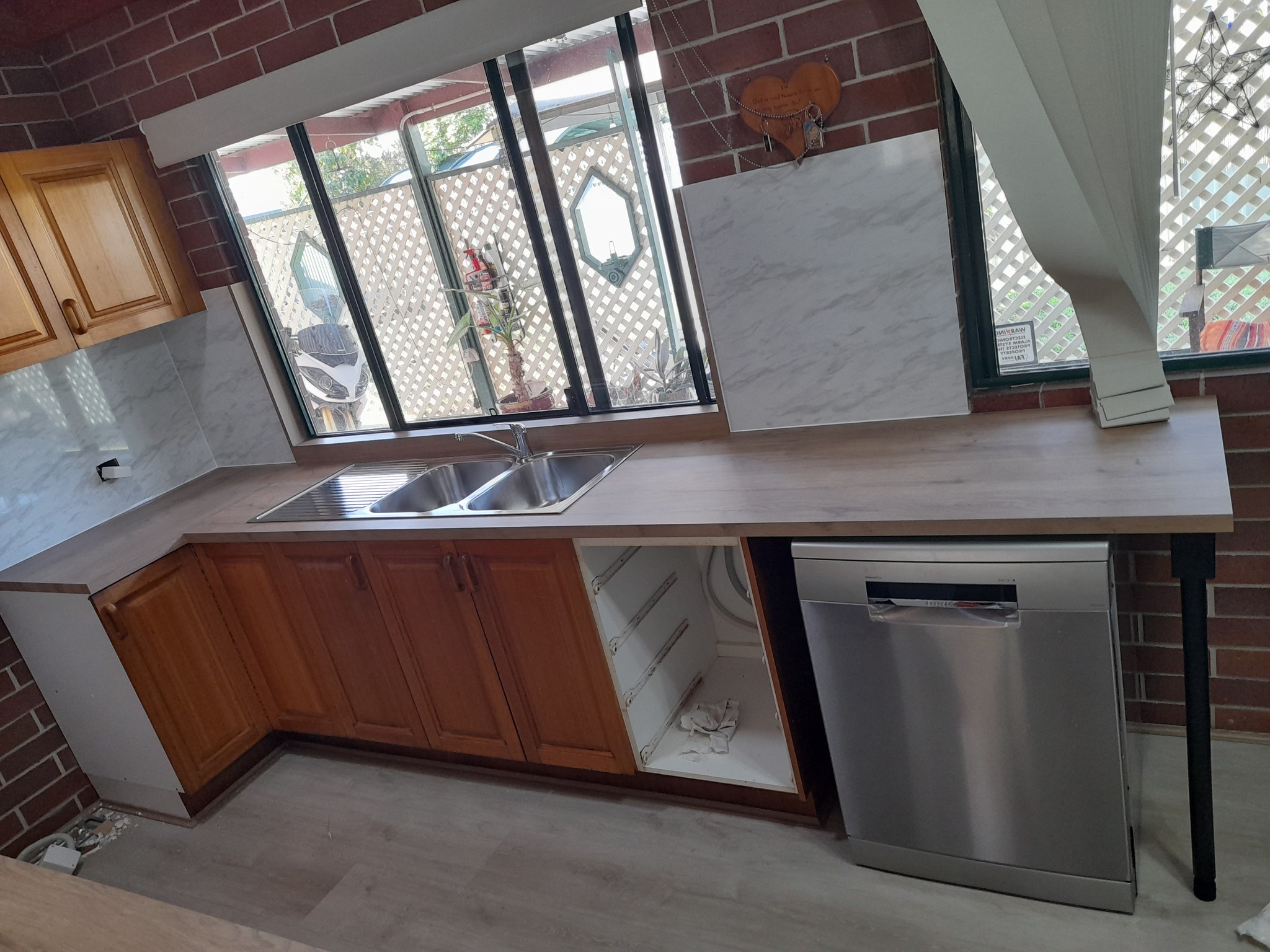 BENCHTOP RENOVATIONS's image