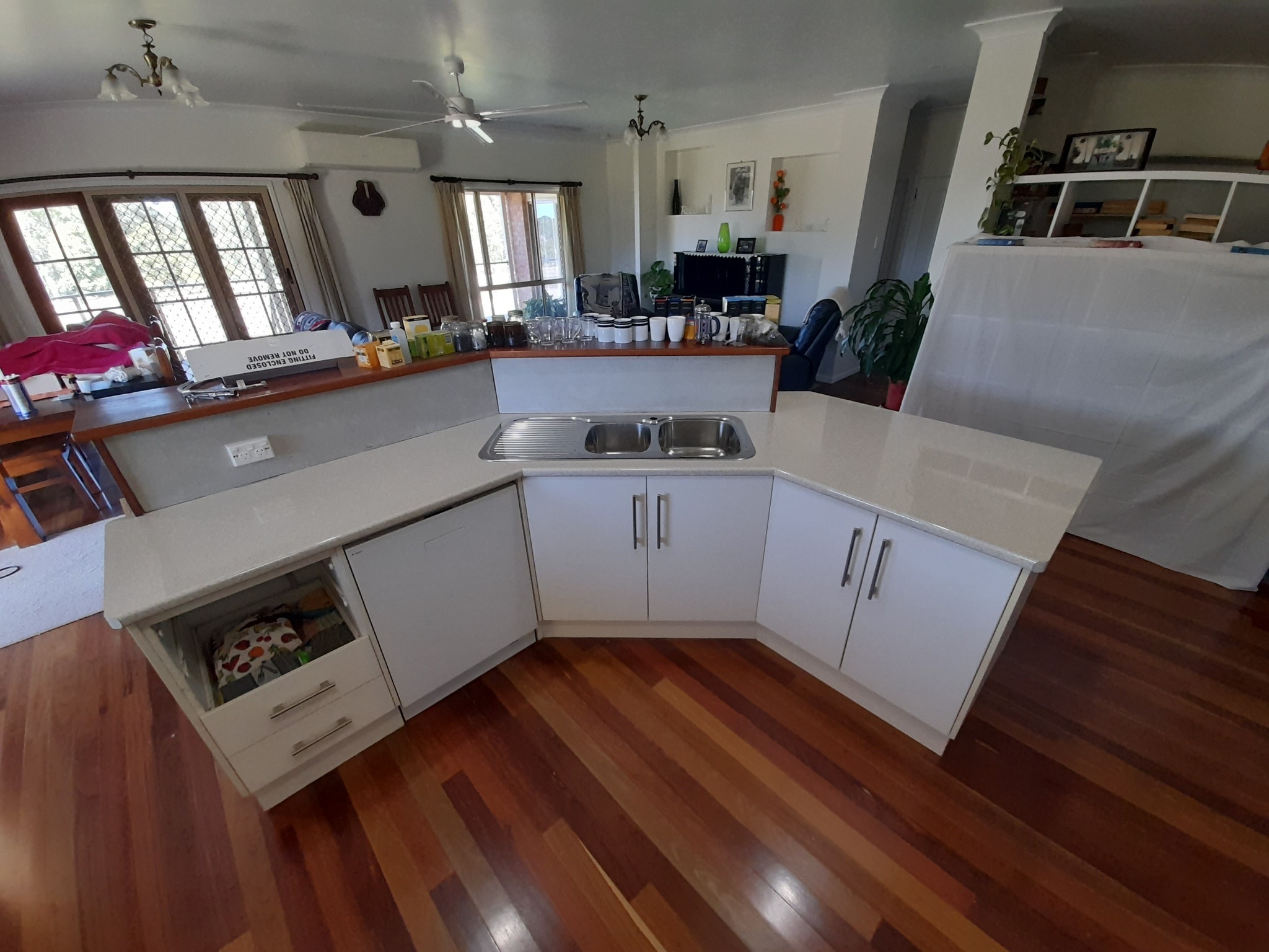 BENCHTOP RENOVATIONS's image