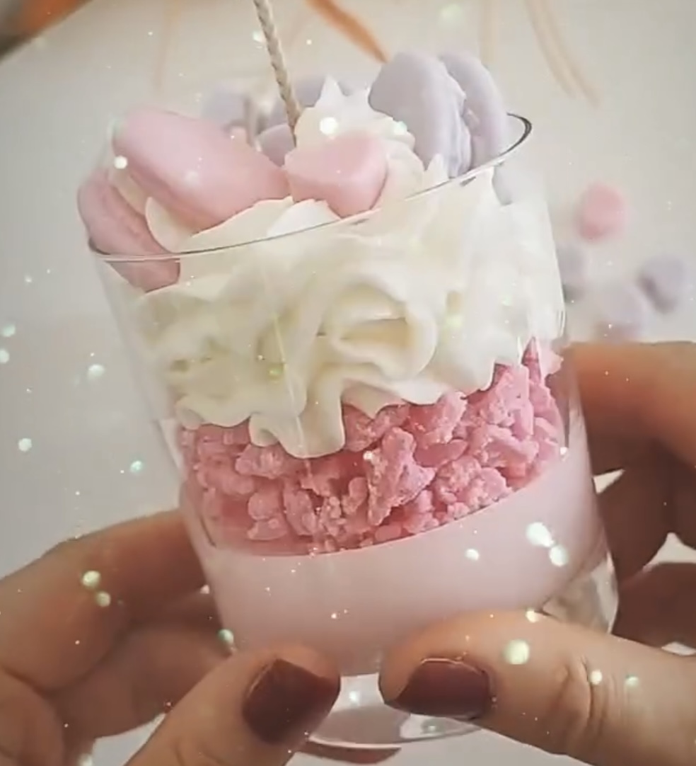 Macaroon Candles