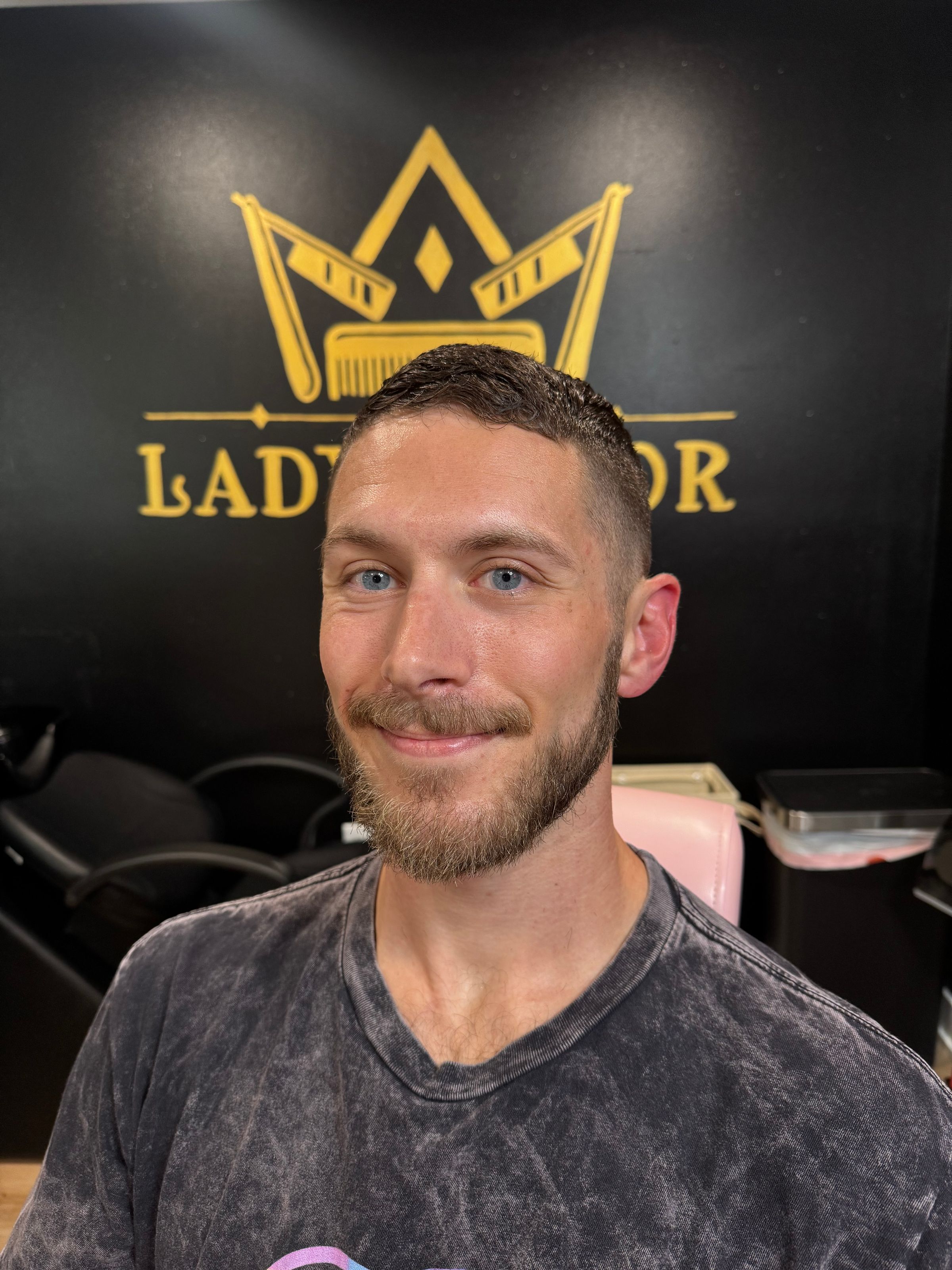 Lady Razor's image
