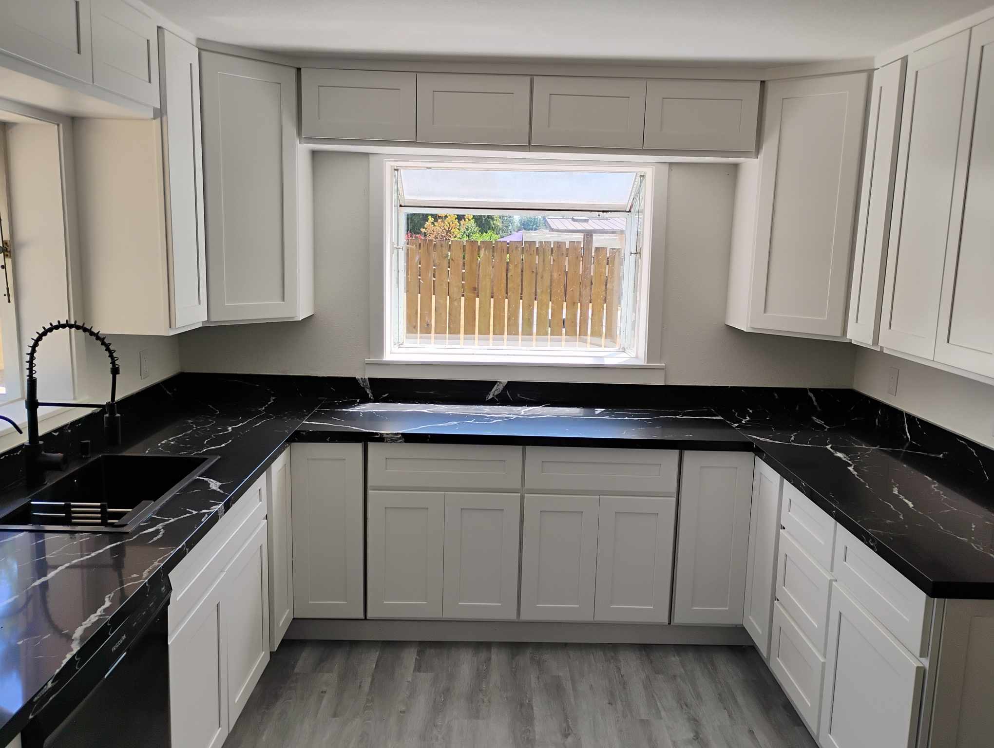 conquest construction's image