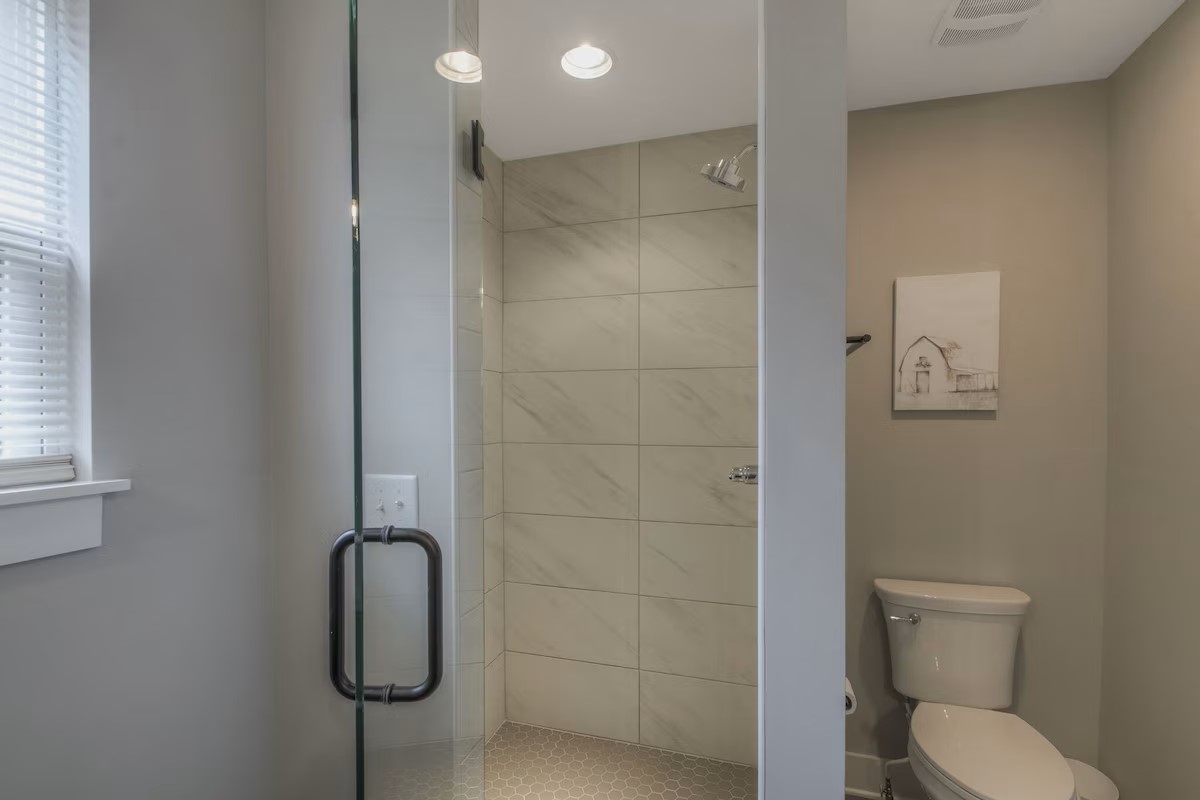 master suite tiled shower