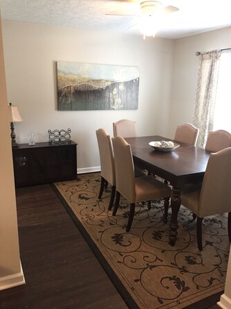 Dining room seating for 6, perfect office space as well