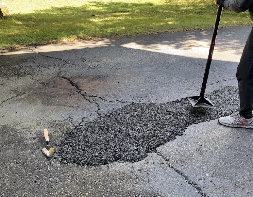 Eastern Roadz bobcat hire and services's image