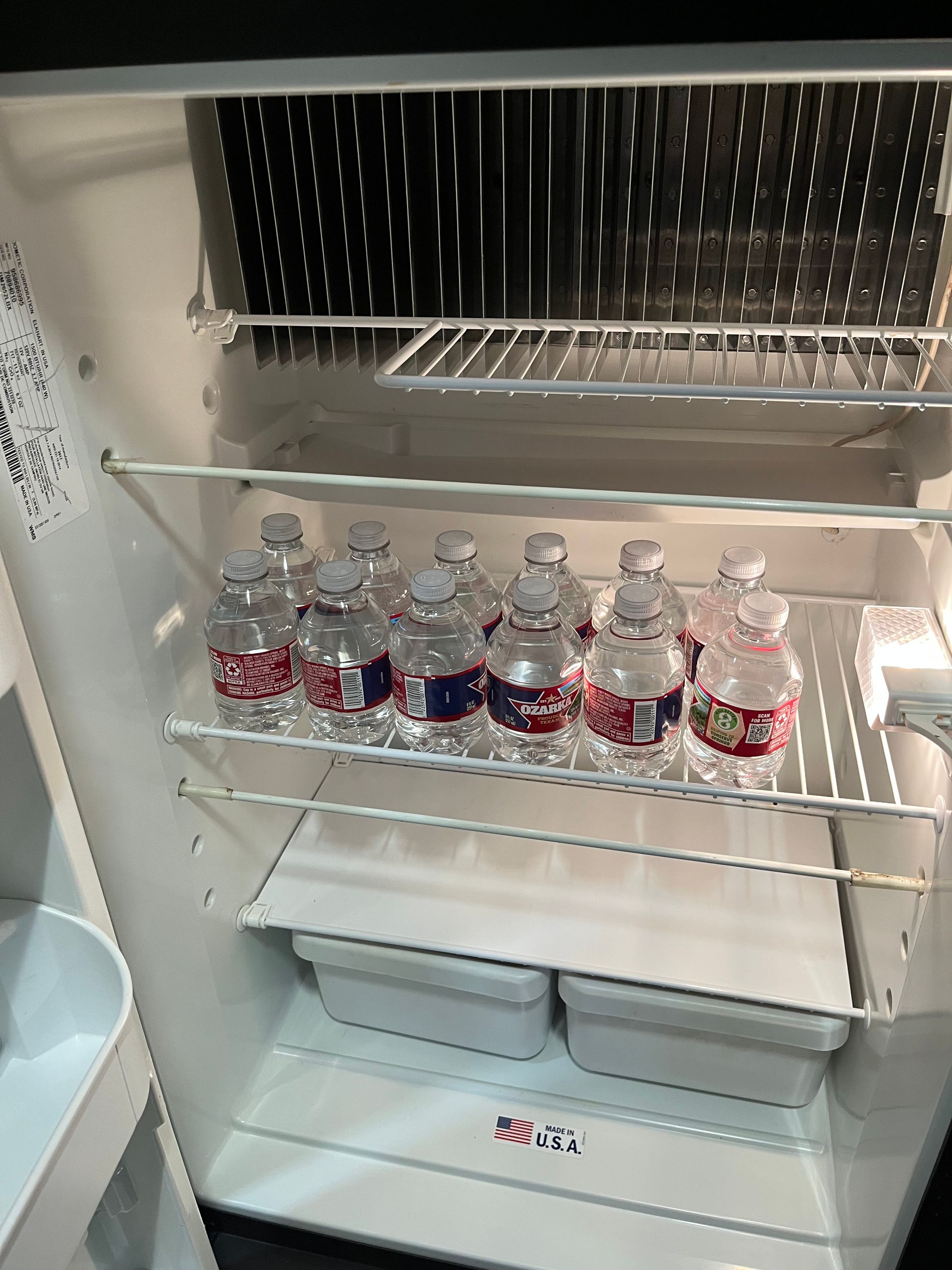 rvcamperrentalsllc.com's image