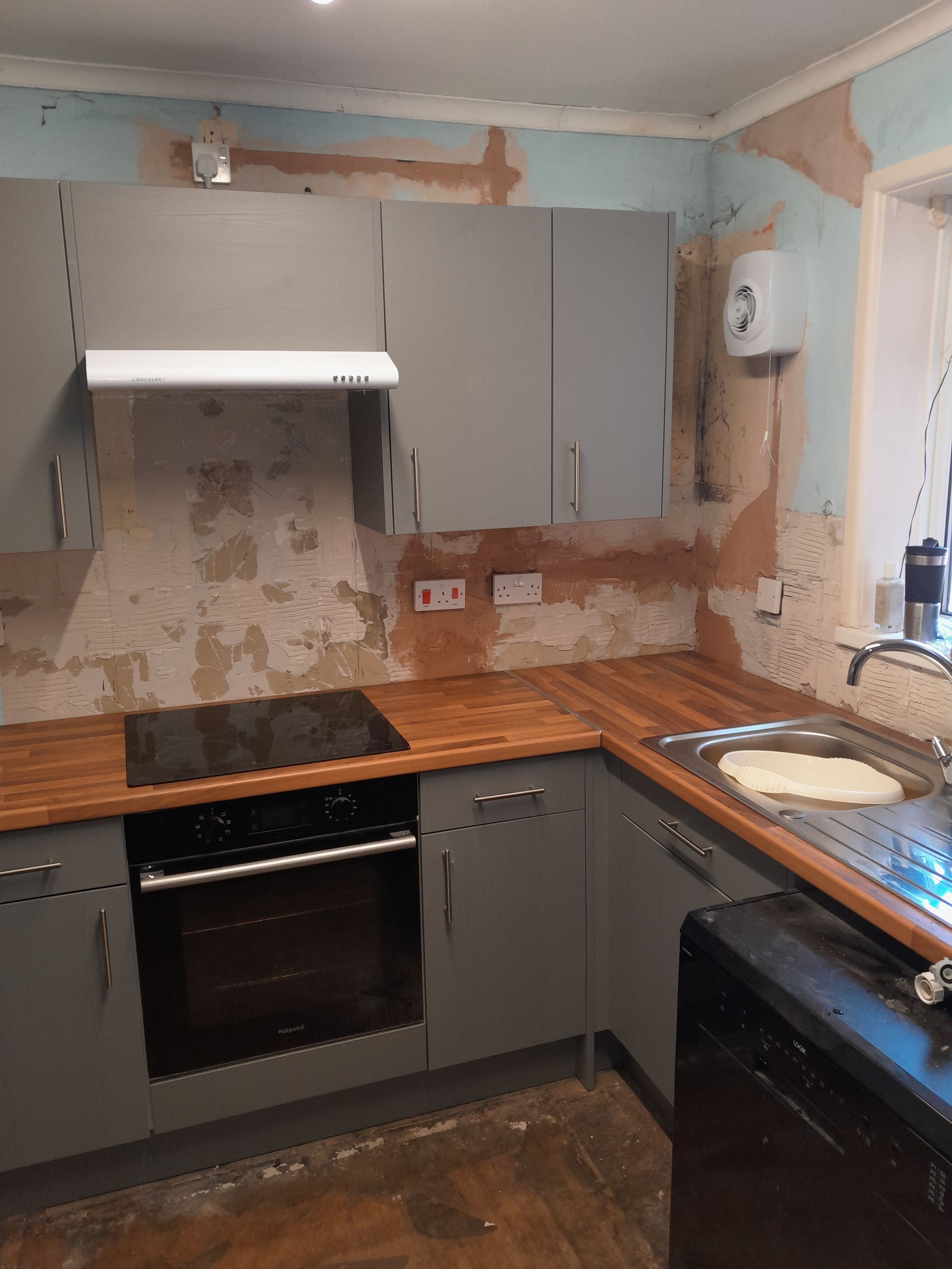 gt building and plumbing's image