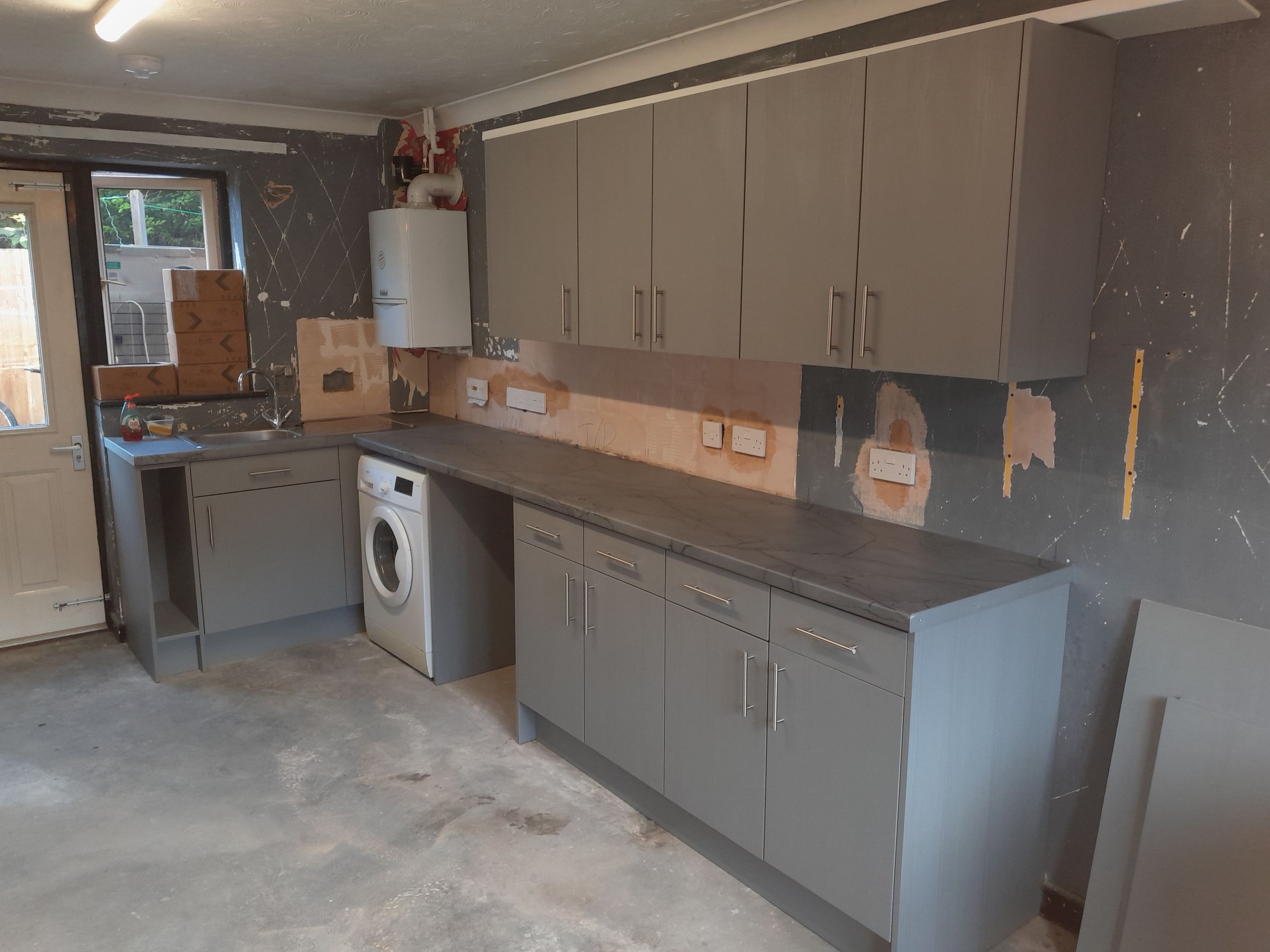 gt building and plumbing's image