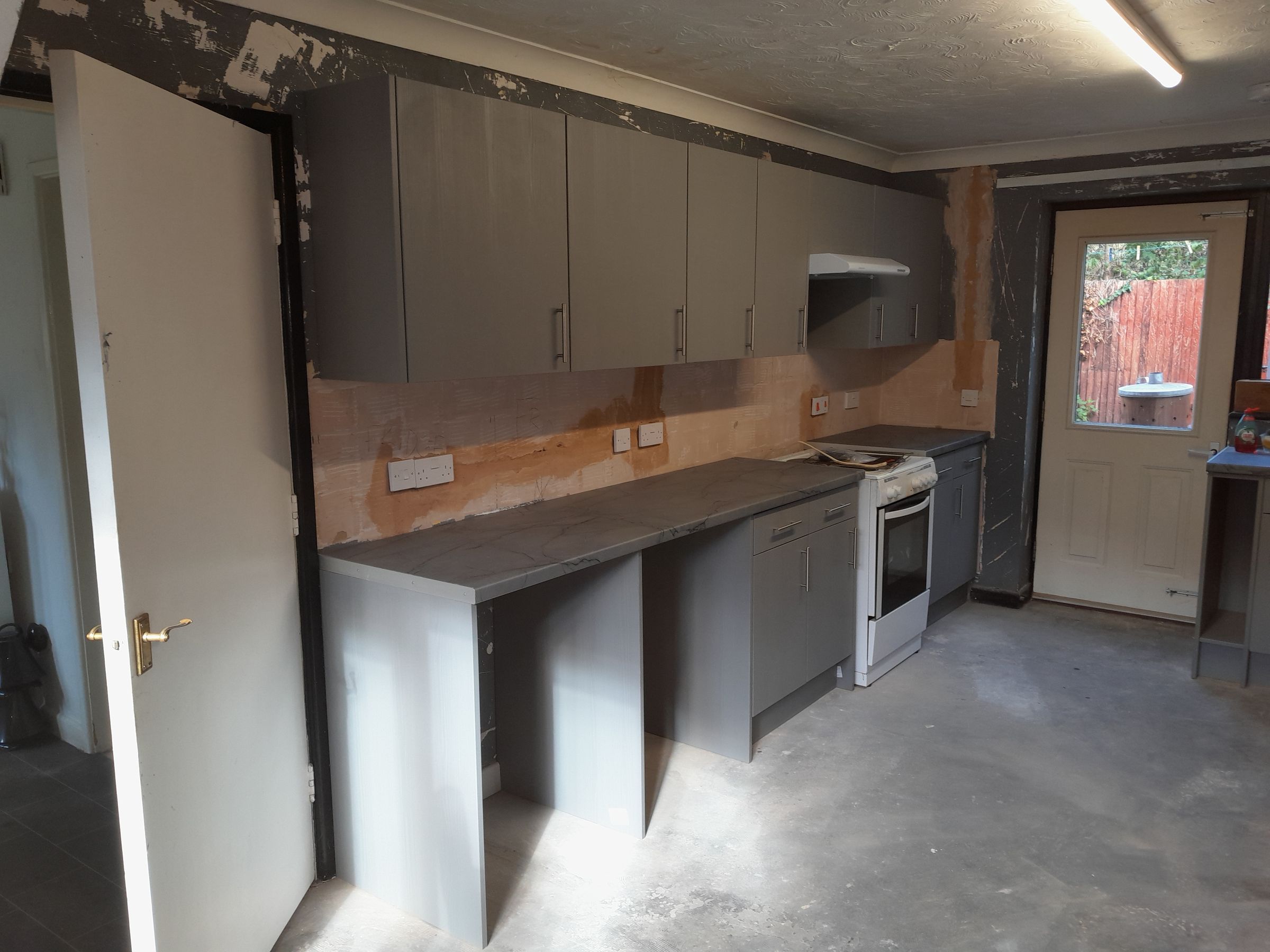 gt building and plumbing's image