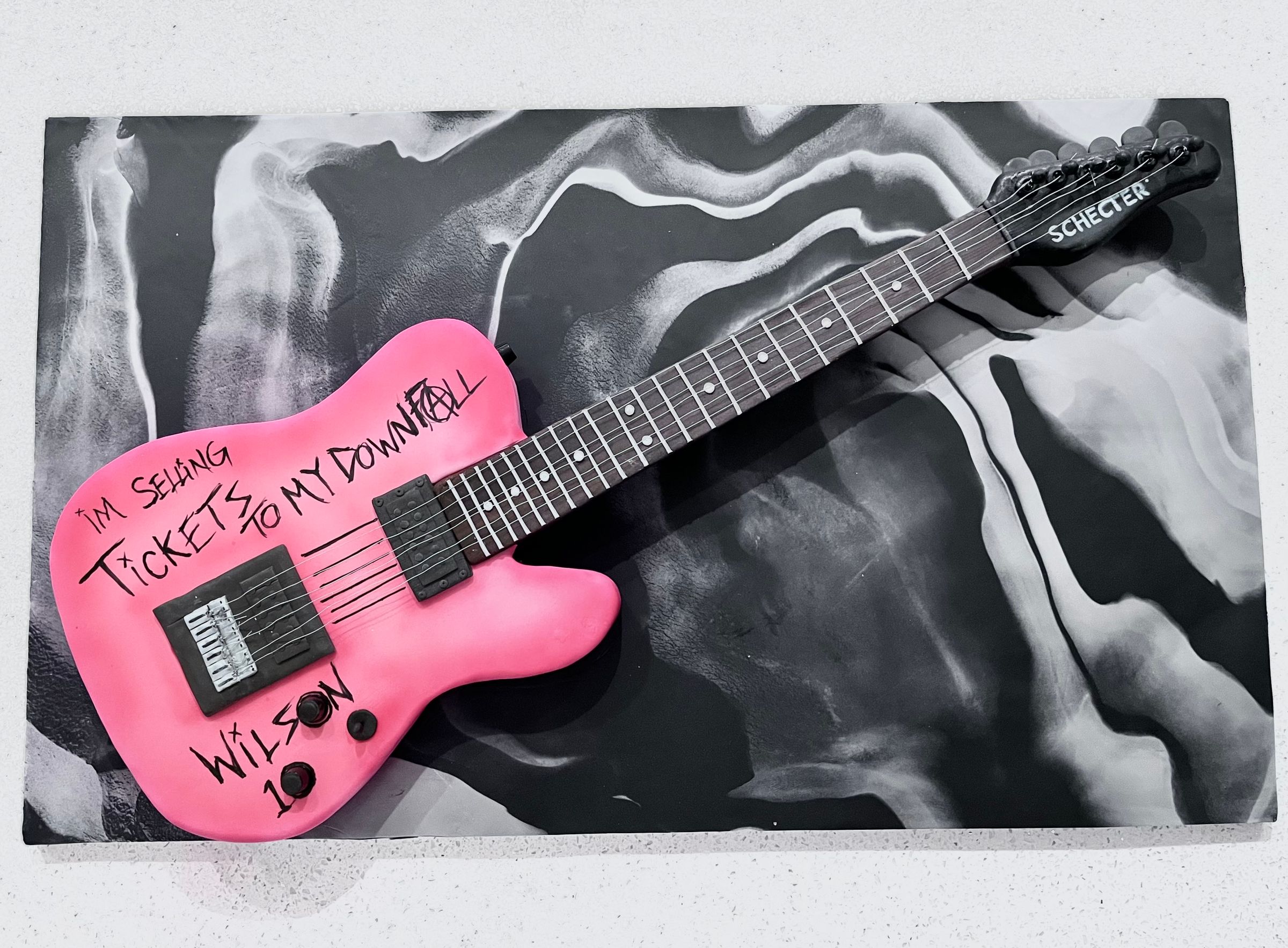 Dayne Joseph | UK Hyper-Realistic Sculpted Cake Artist's image