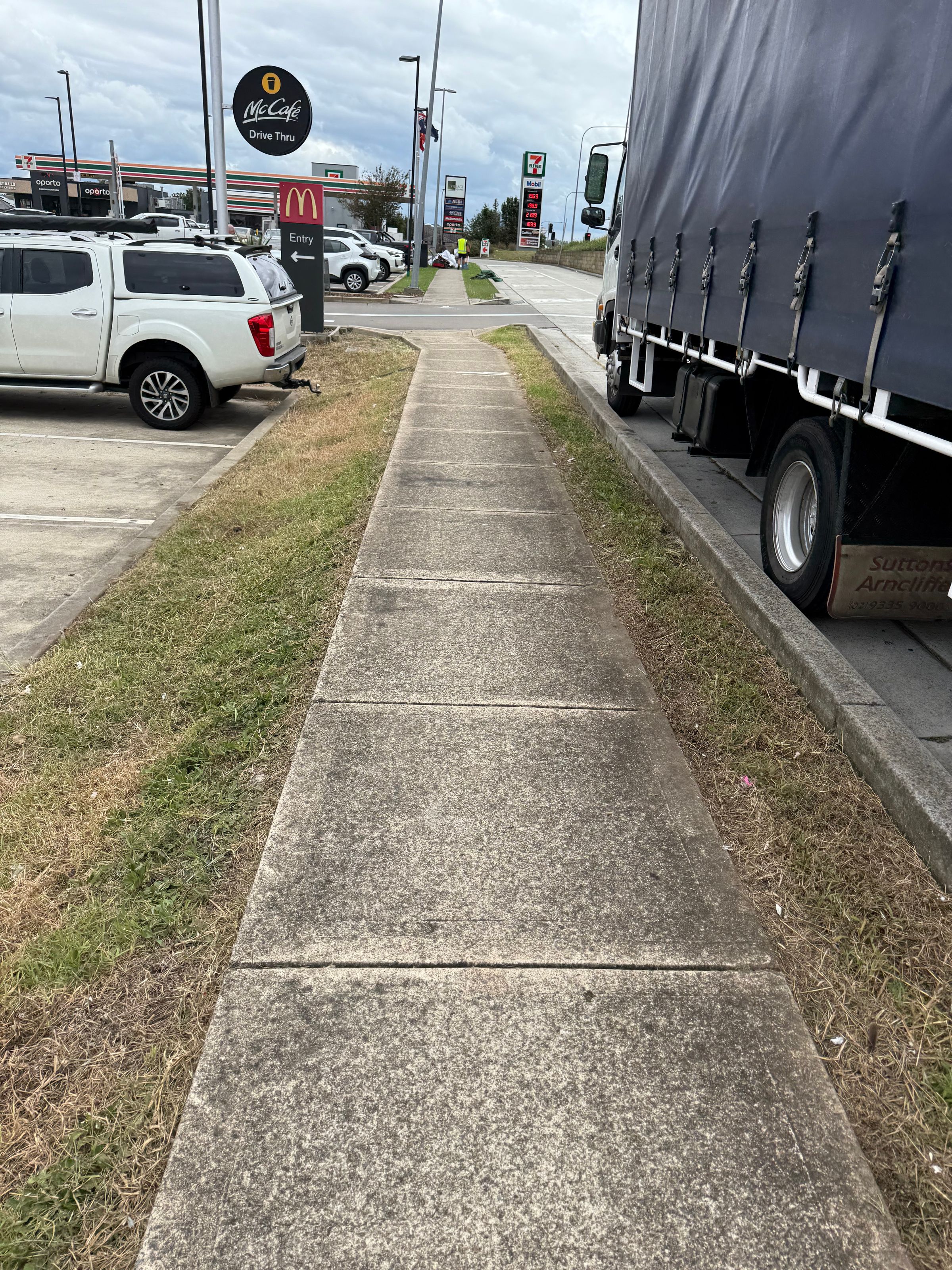 Streamline Shine | Lawn Care, Hedging & Gardening 's image