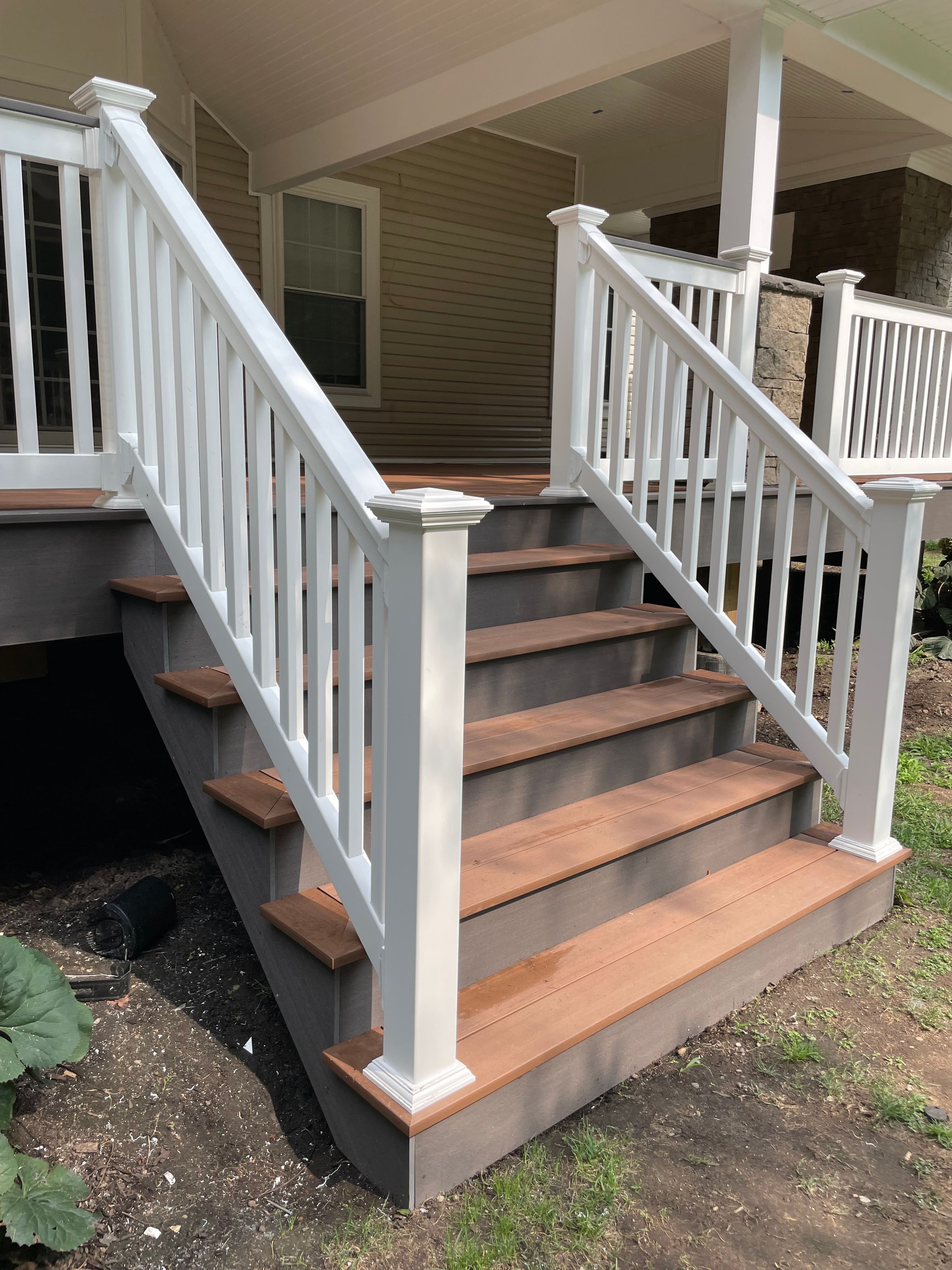 Outdoor Staircase & Railings