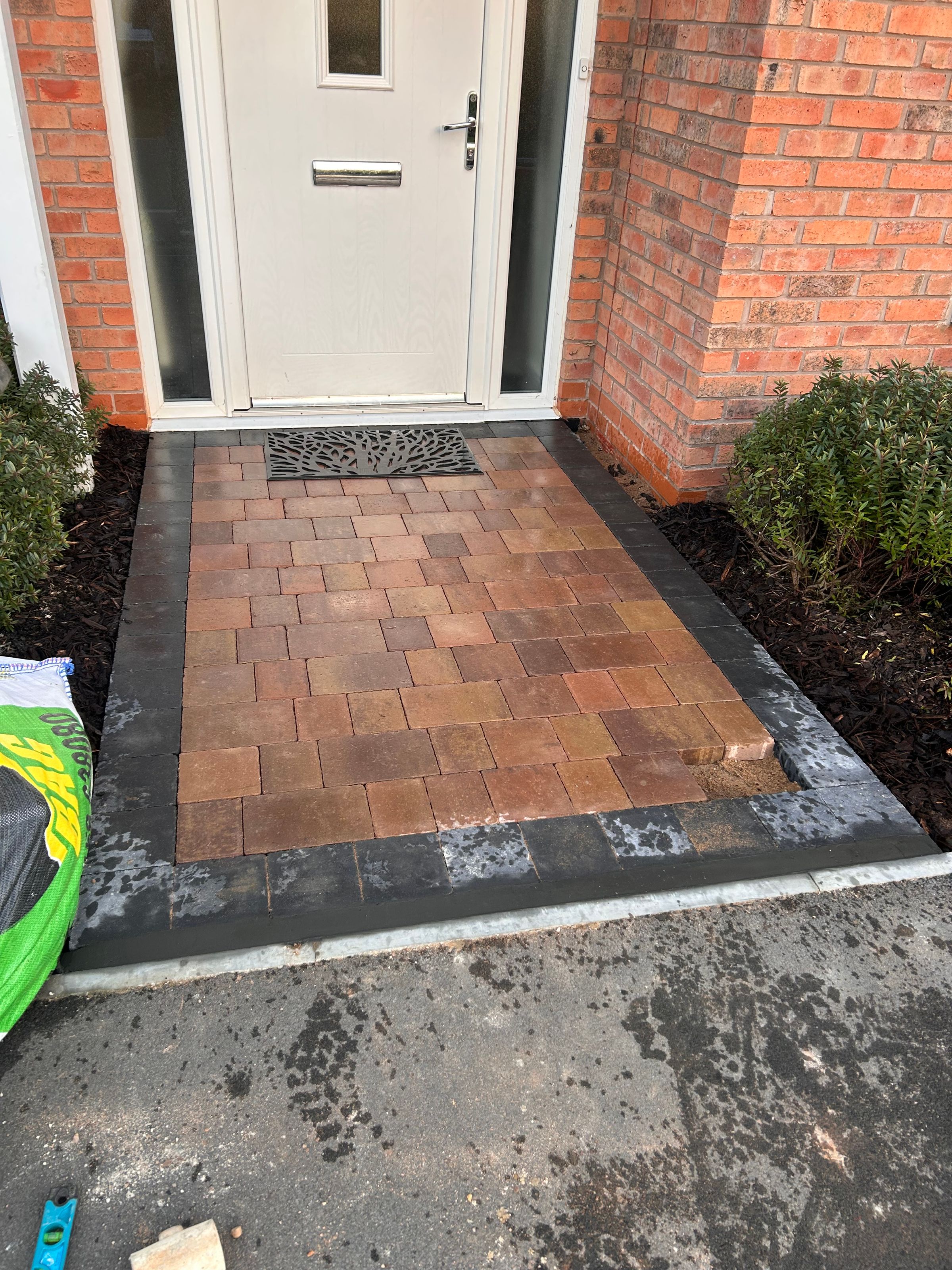 block paving front path 