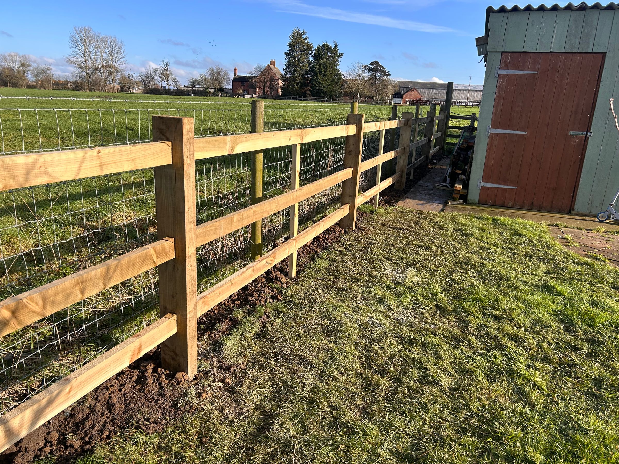 rw HANDYMAN SERVICES 's image