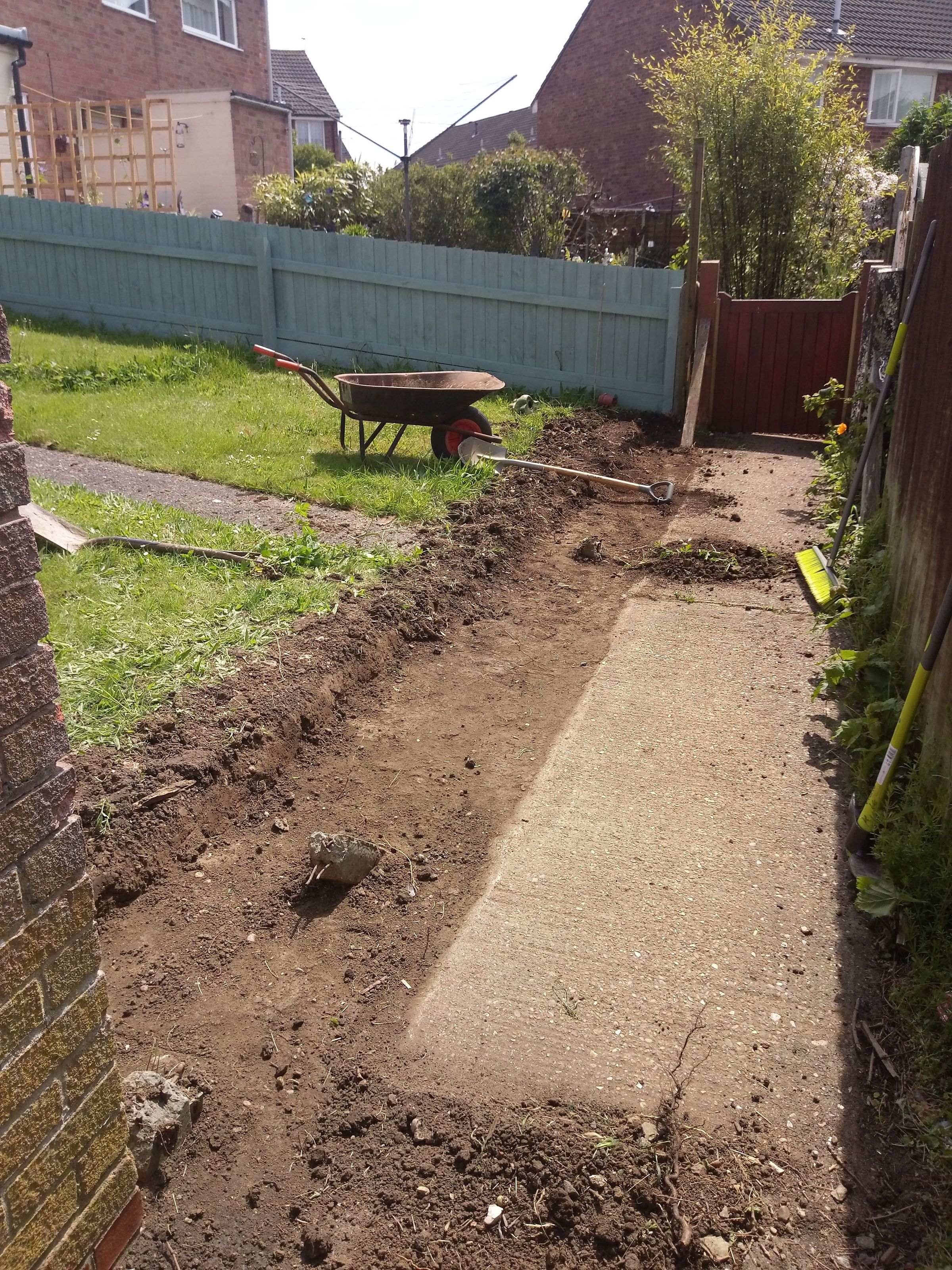 rw HANDYMAN SERVICES 's image