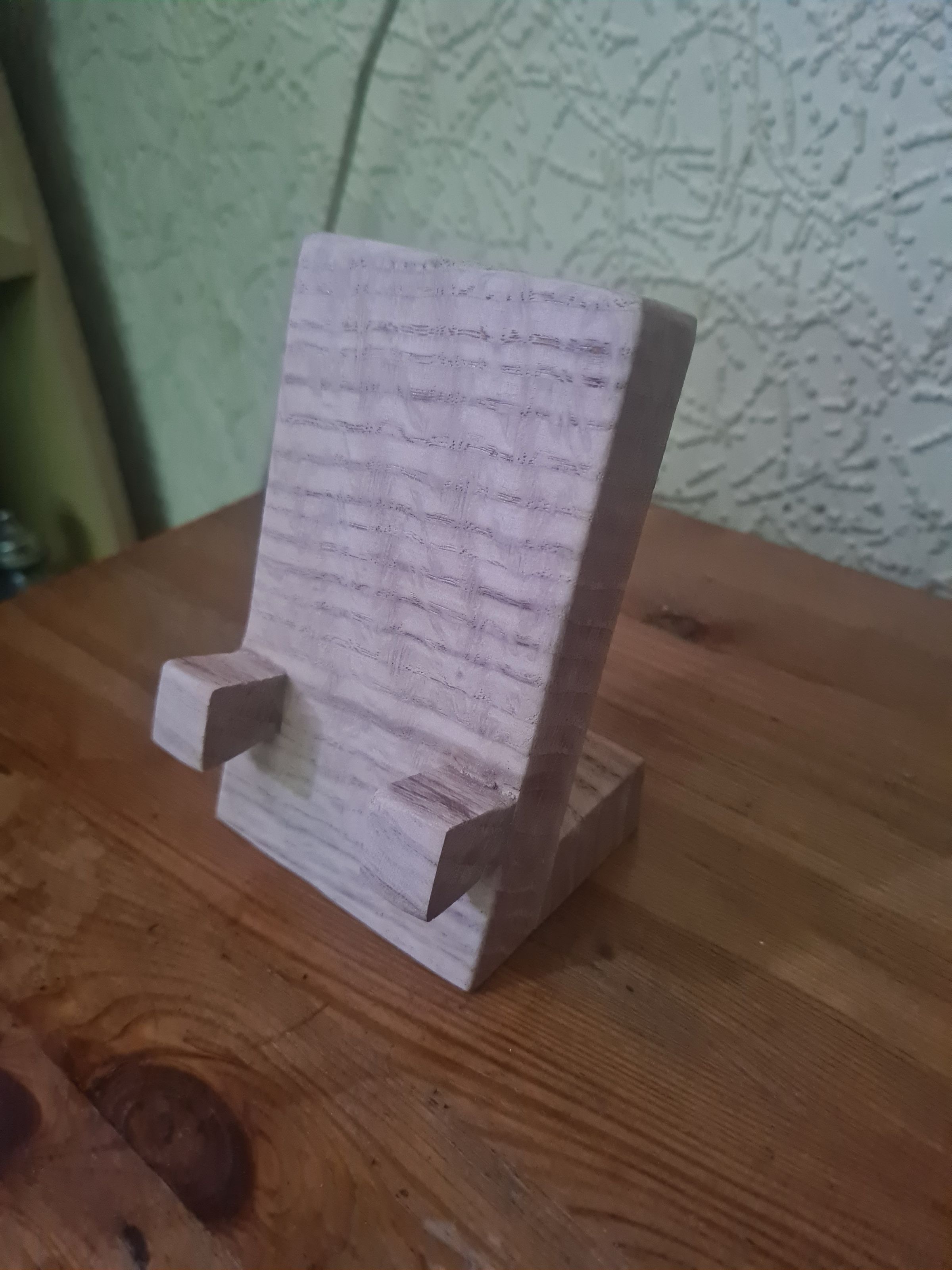 rw HANDYMAN SERVICES 's image