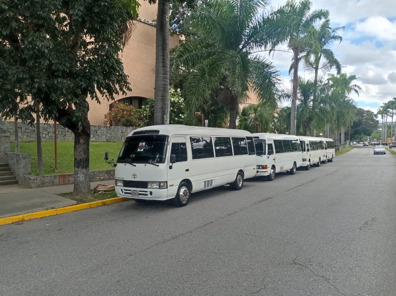 Transporte Ejecutivo VIP Caracas - Traslados Seguros's image