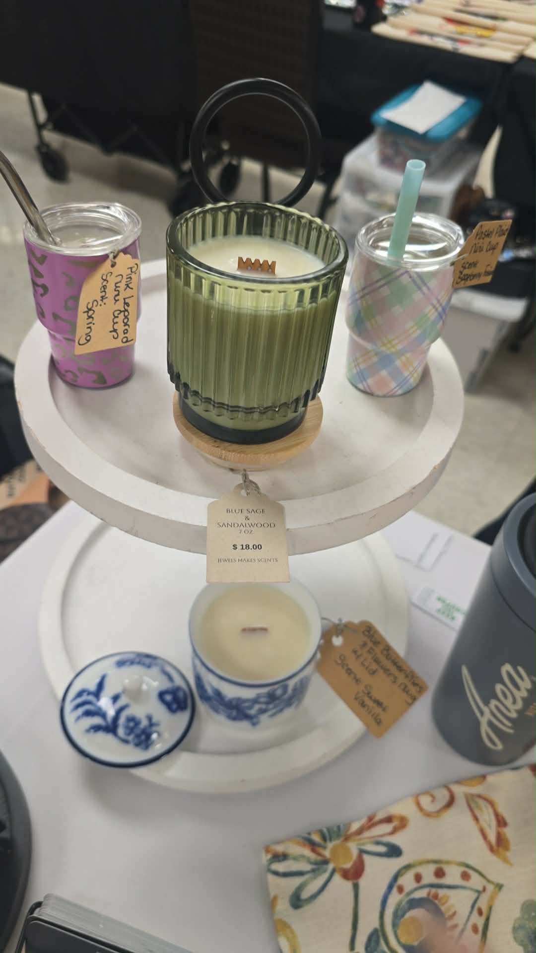 JEWELS MAKES SCENTS's image