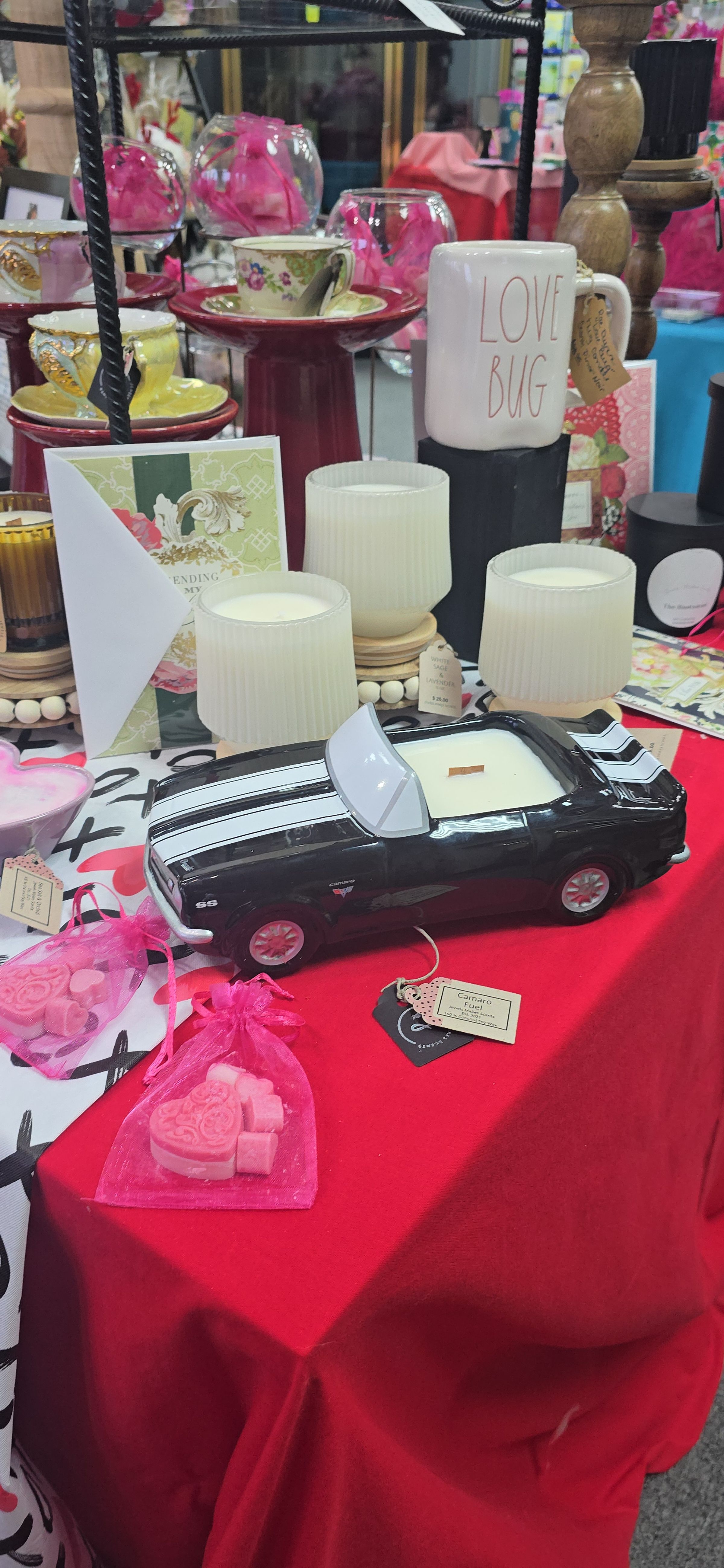 JEWELS MAKES SCENTS's image