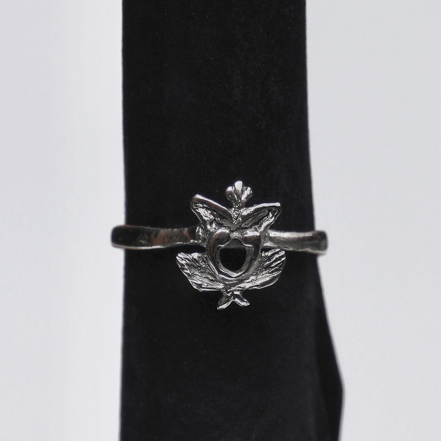 Or. Hojas flor. $1,025