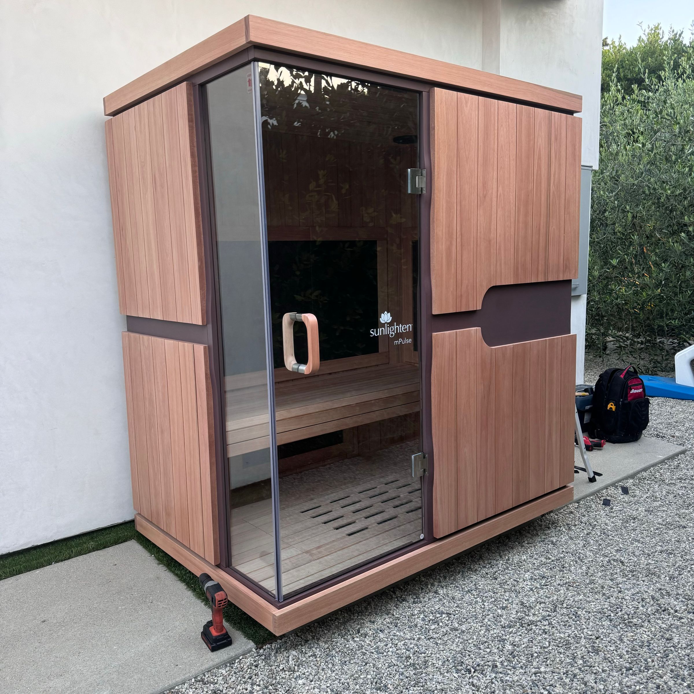 Outdoor Sauna Assembly