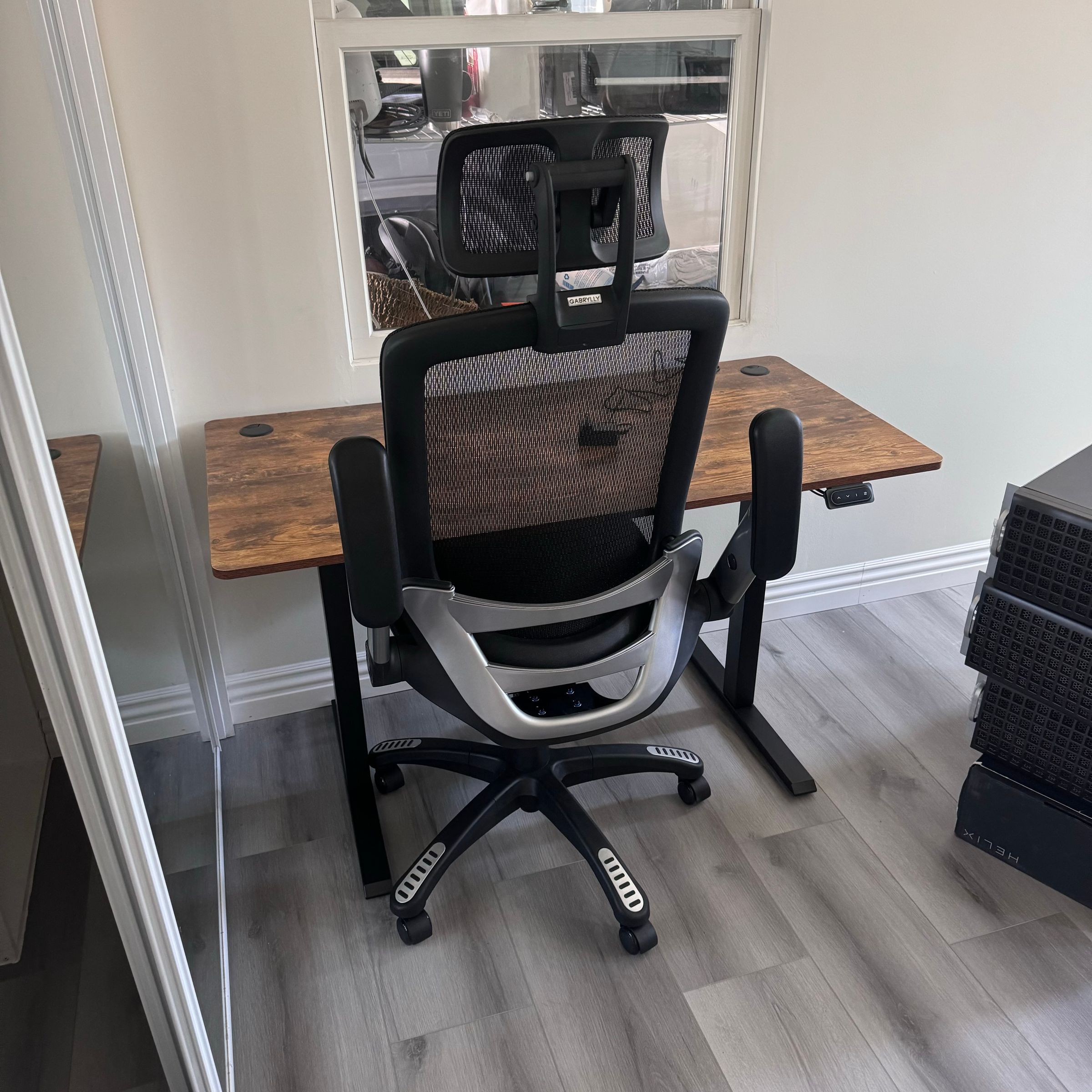 Ergonomic Office Chair Assembly