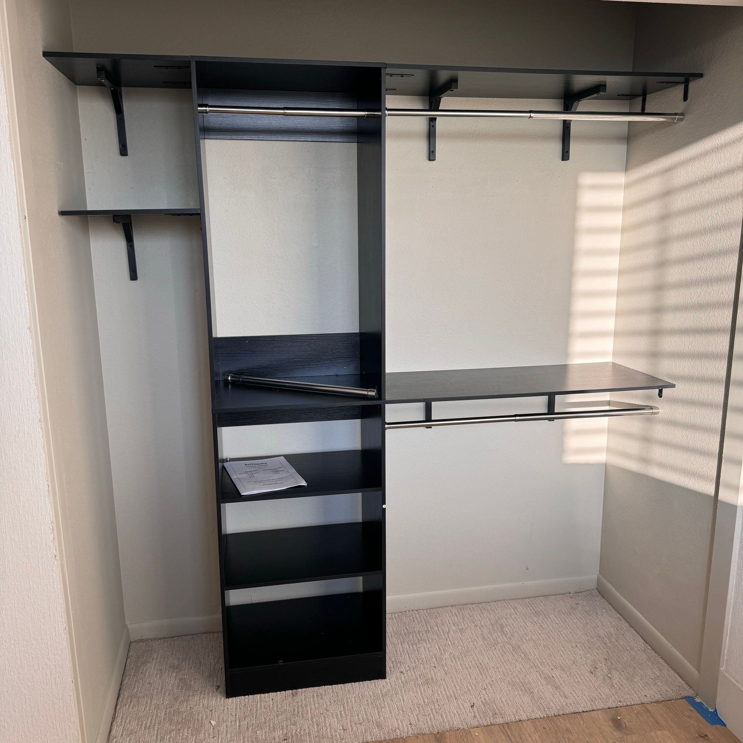 Closet with Drawers Assembly