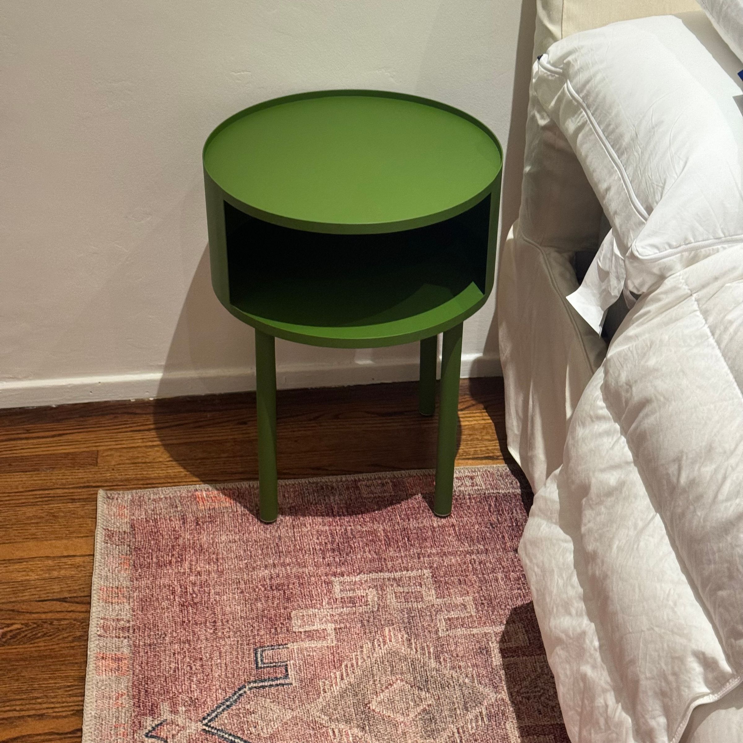 Accent Side Table Assembly