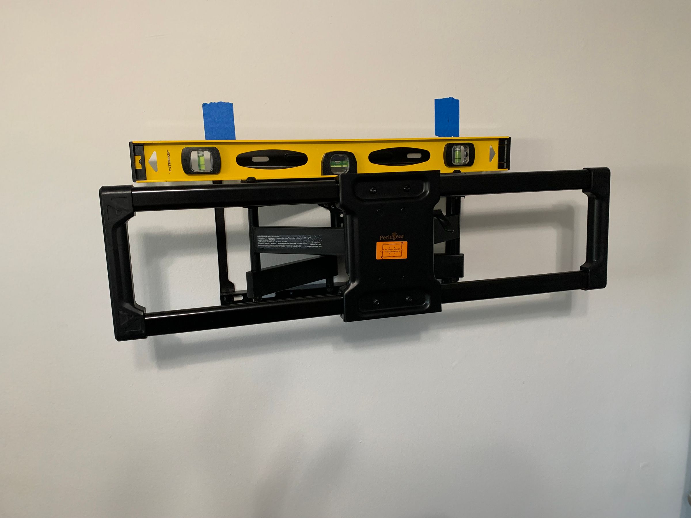 Mount Installation & Leveling