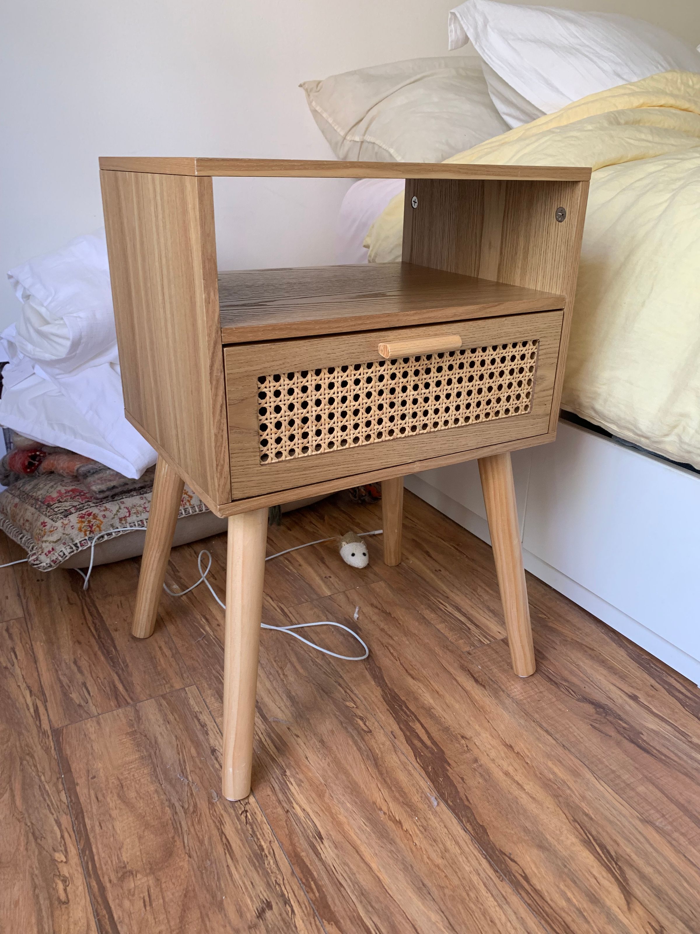nightstand_assembly