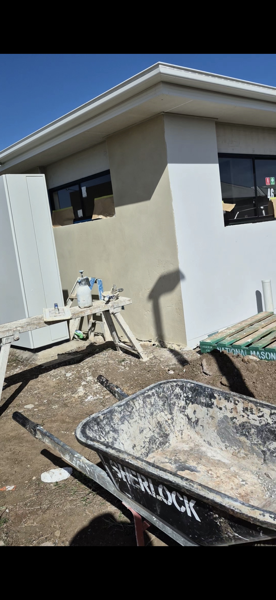 Wide Bay render works 's image