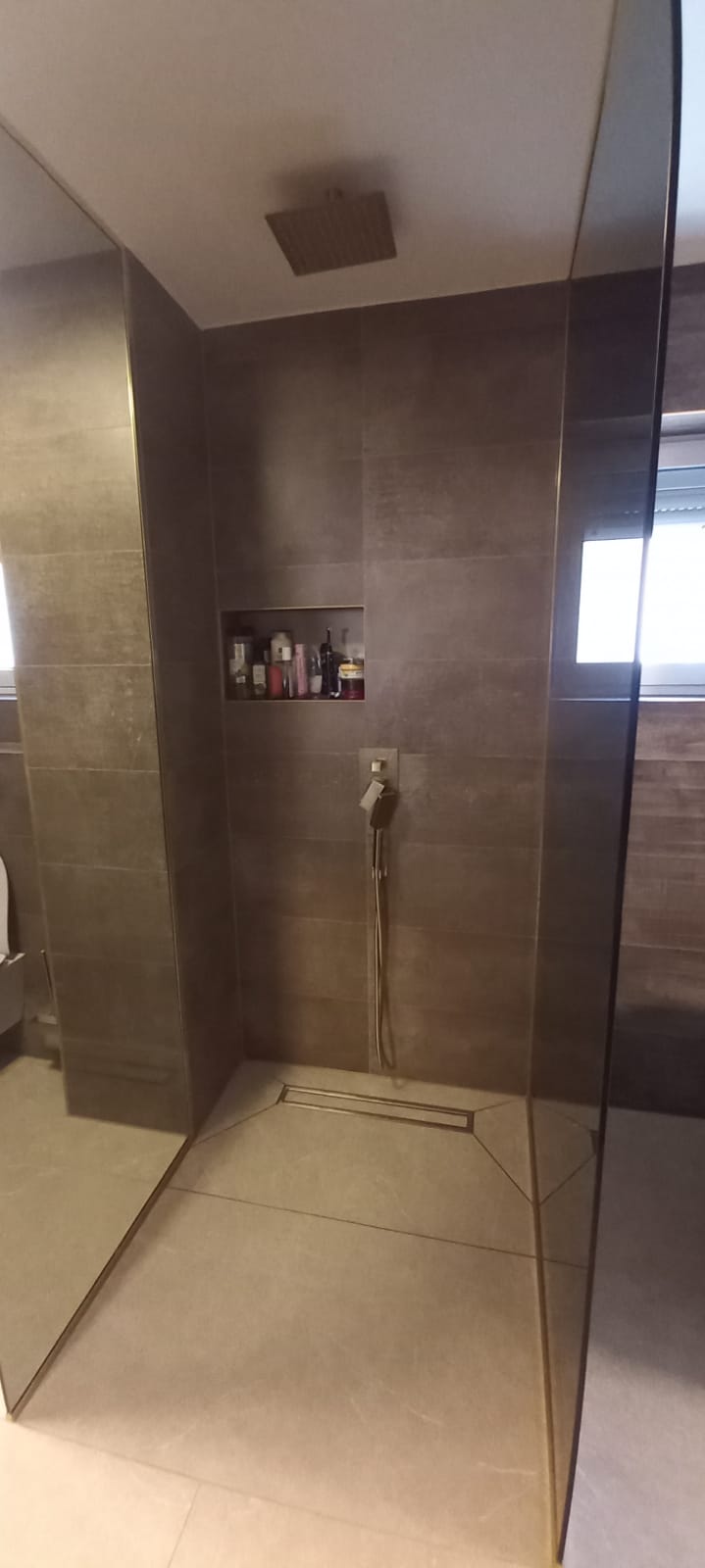 Moderne-Badsanierung-München6