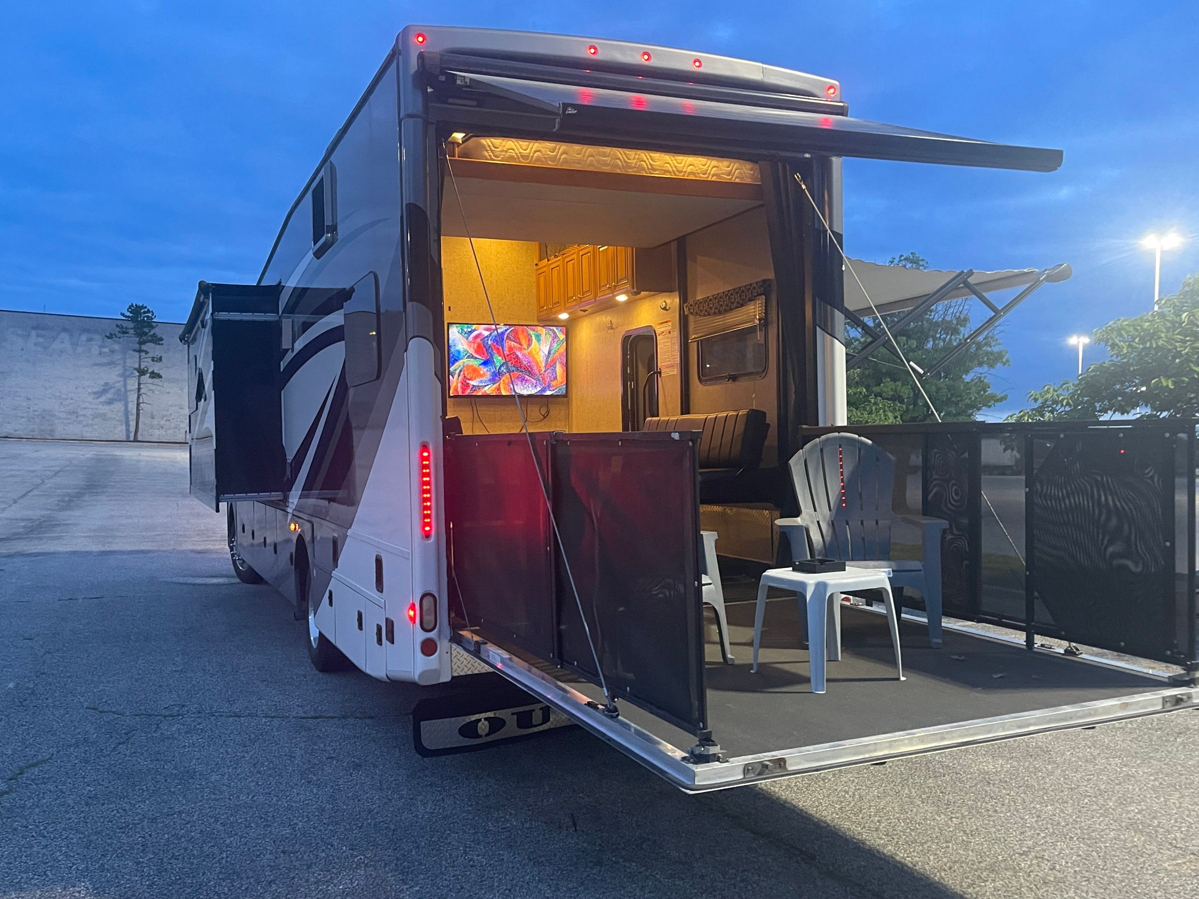 The Cigar Wagon Mobile Cigar Lounge's image